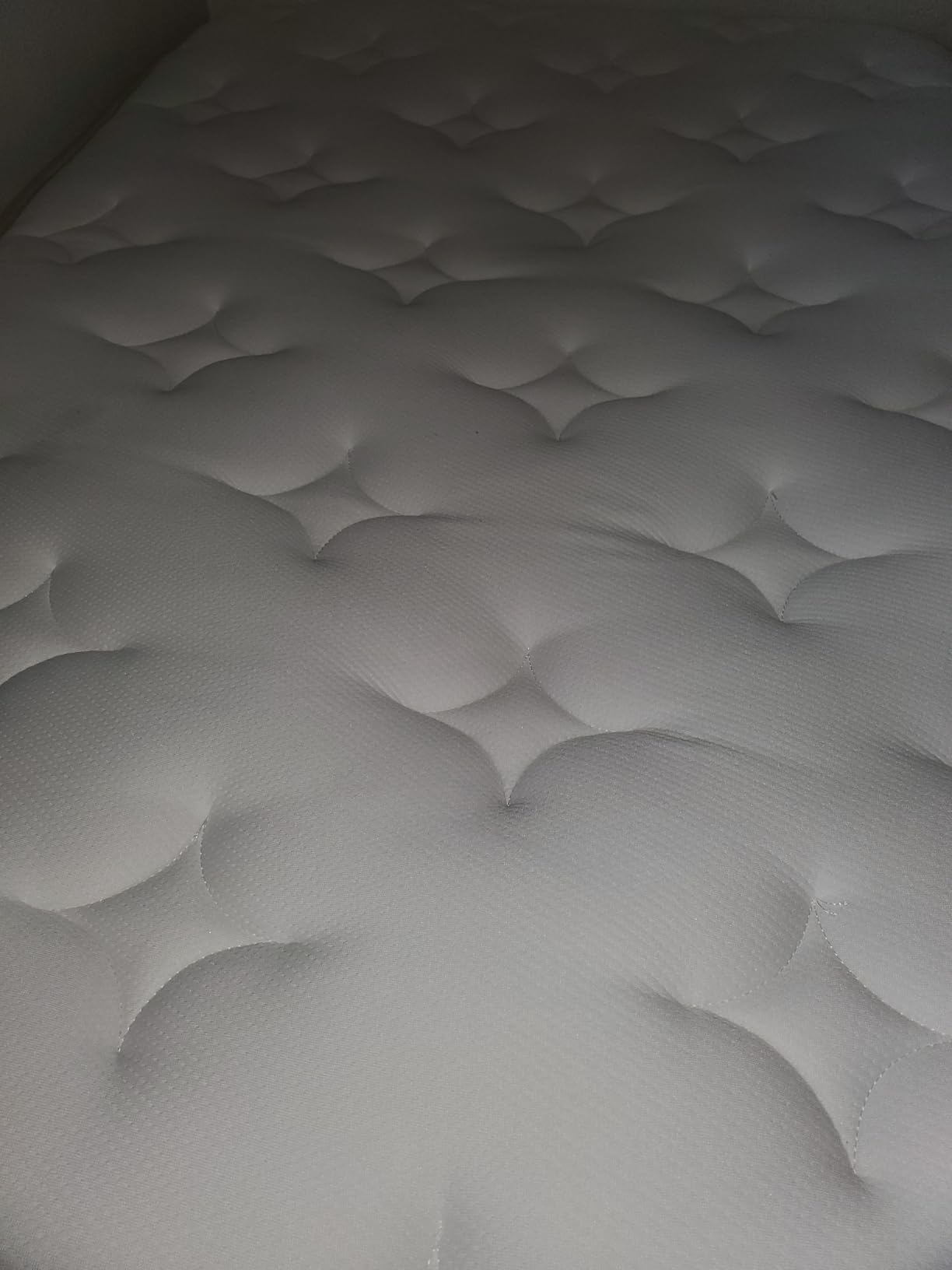 BedStory Hybrid Mattress King 12 Inch - Low Motion Transfer for Couples - Orthopedic Lumbar Support & Pressure Relief - CertiPUR-US Certified Non-Toxic Materials customer photo 2