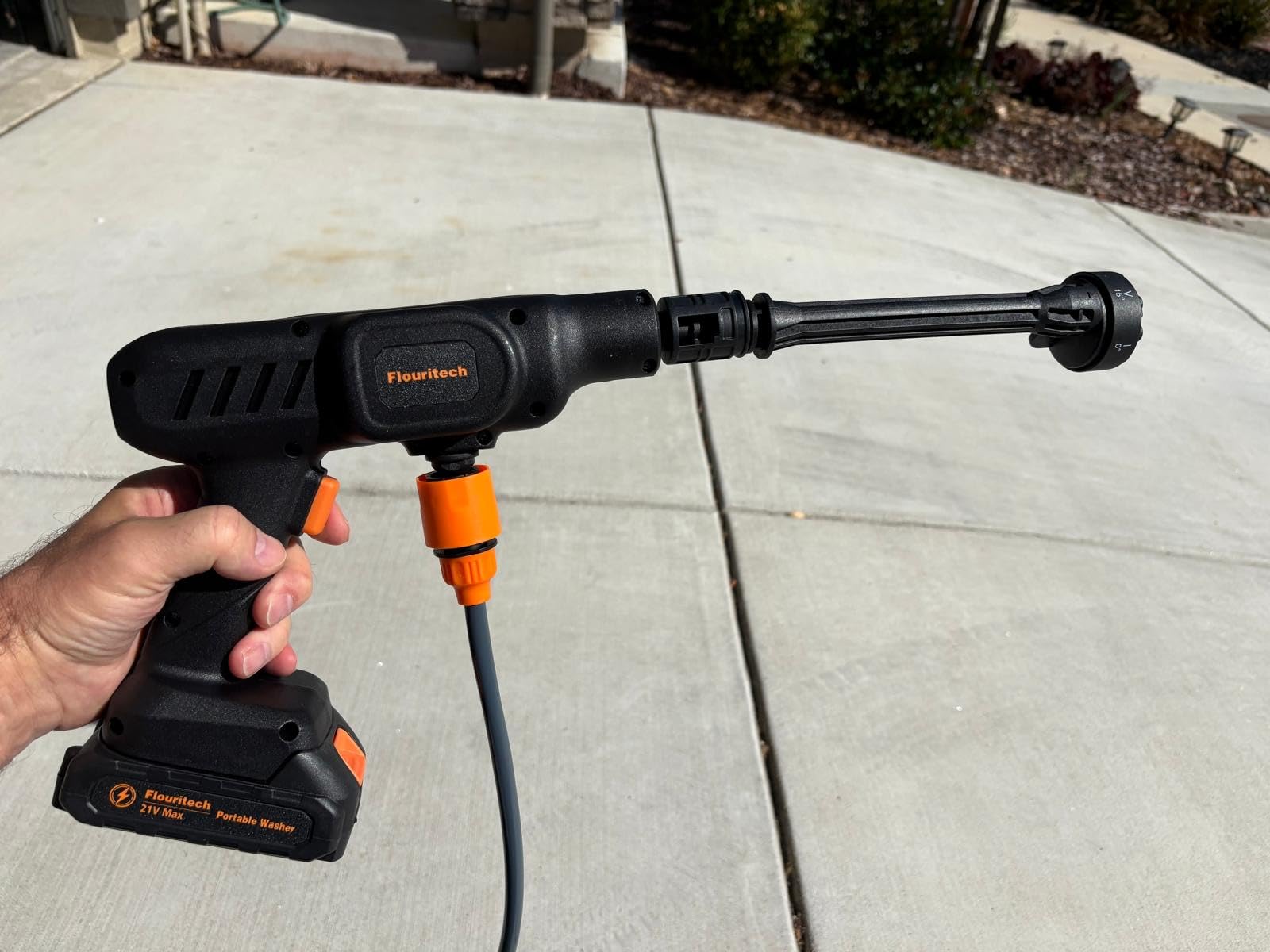 Cordless Pressure Washer, 900PSI Portable Power Washer with 6-in-1 Nozzle customer photo 2
