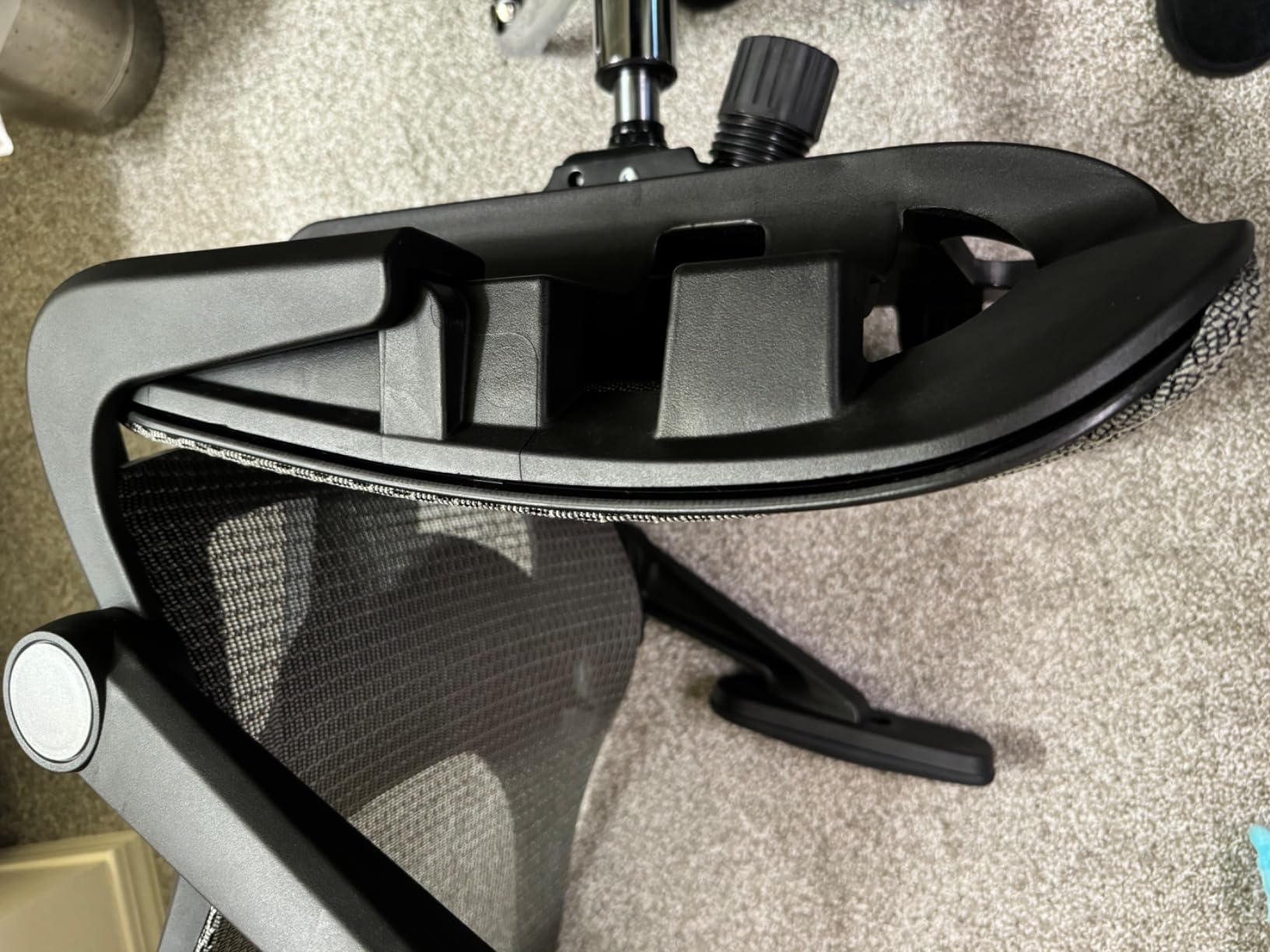 marrap Ergonomic Office Chair, Adjustable Lumbar Support | Mesh Desk Chair with 3D Armrests and Headrest, 90-120° Rocking Function, Black customer photo 1