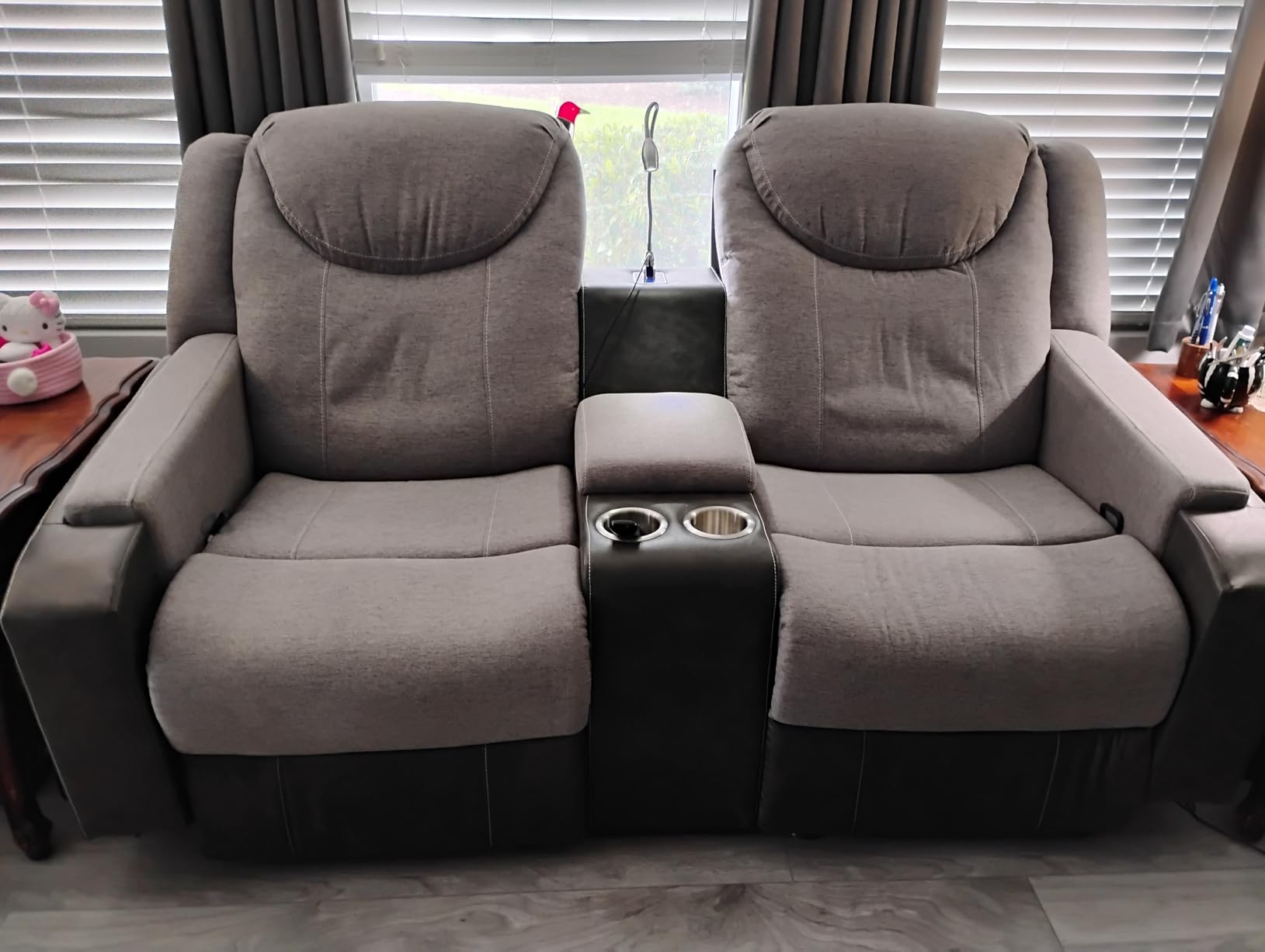 Dresegmt New Home Theater Seating, Manual Recliner Sectional Sofa for Living Room, 5 Seater Reclining Sectional Couch with Flip-Up Backrest, Storage Console, USB Ports, Grey Linen & Chocolate Leather customer photo 2