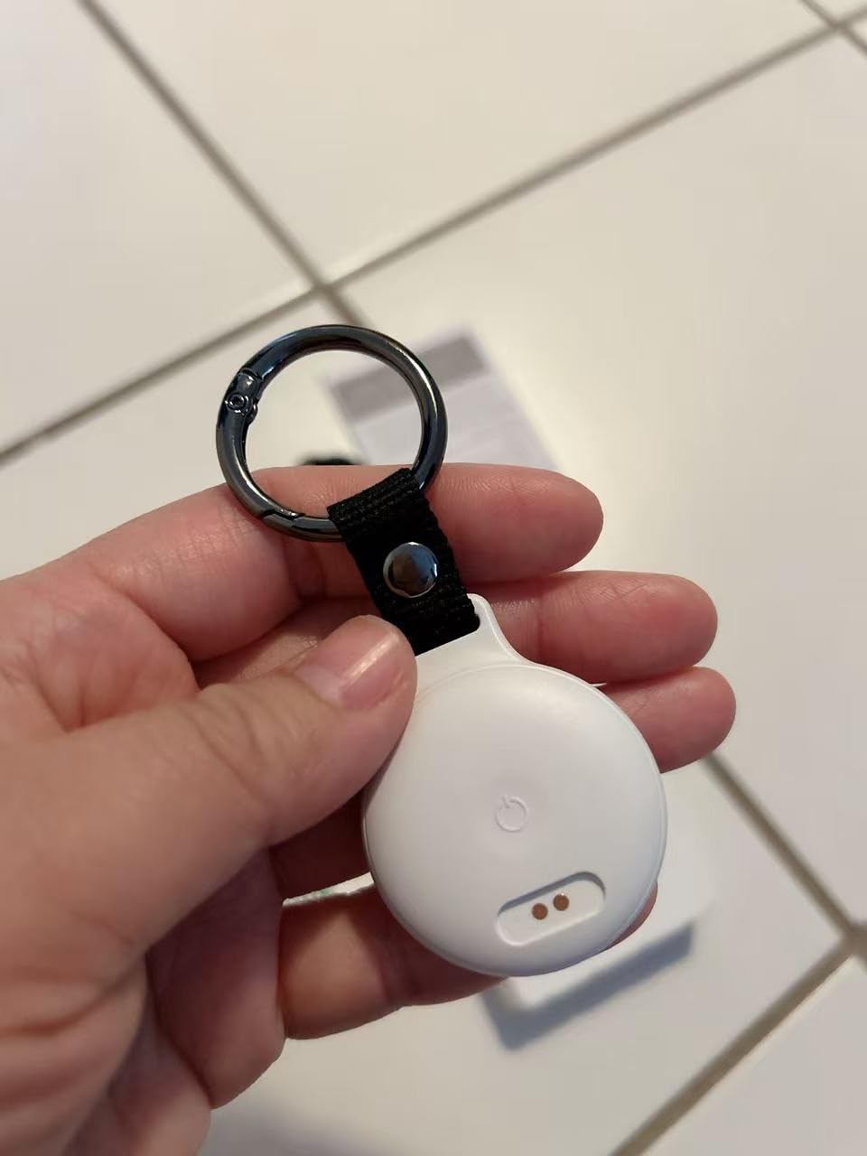 Pet Tracker for Dogs Cats, Location & LED Night Light Tag, No Monthly Fee | Compatible with iPhone, Compatible iOS, IPX7 Waterproof Collar Tag, 360-Day Battery, Paw Print Design, Lightweight 25g customer photo 2