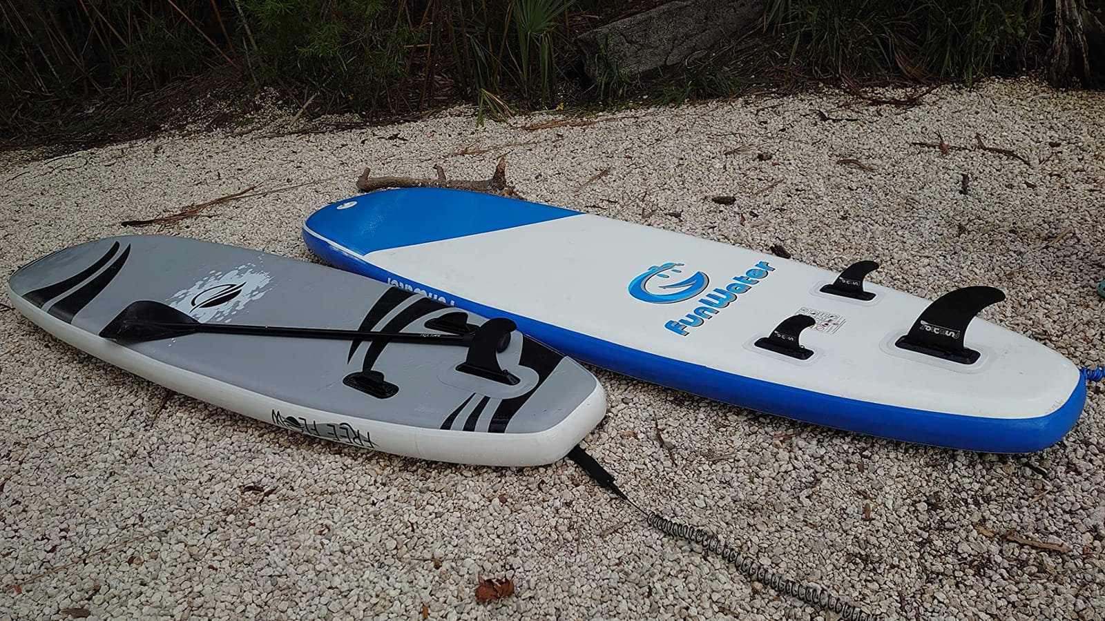 SereneLife XL Inflatable Stand Up Paddle Board - Extra-Wide, Pet & Family-Friendly SUP for Adults, Kids & Pets - Non-Slip Deck, Stable Design, Premium Accessories - 350/440/485 lbs Capacity customer photo 2