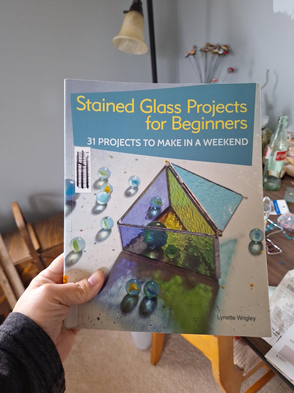 Stained Glass Projects for Beginners: 31 Projects to Make in a Weekend (IMM Lifestyle) Beginner-Friendly Tutorials for Copper Foil and Leaded Window Panels, Frames, and Lightcatchers, Step by Step customer photo 1