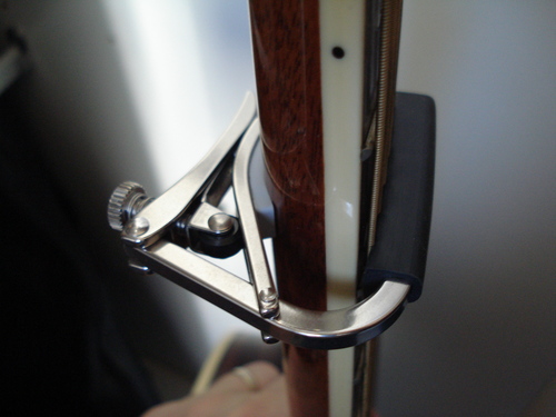 Shubb S1 Stainless Steel Guitar Capo for Steel String Guitars customer photo 1