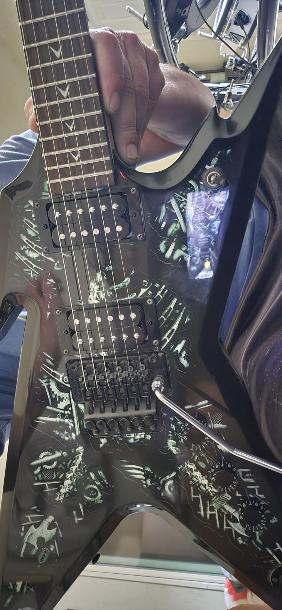 Ernie Ball Skinny Top Heavy Bottom Slinky Nickel Wound Electric Guitar Strings, 10-52 Gauge (P02215) customer photo 2