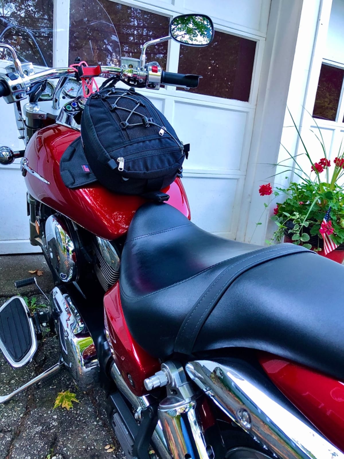 Chase Harper USA 450 Magnetic Tank Bag, Water-Resistant, Tear-Resistant, Industrial Grade Ballistic Nylon with Anti-Scratch Rubberized Polymer Bottom, Strong Neodymium Magnets - Black customer photo 1