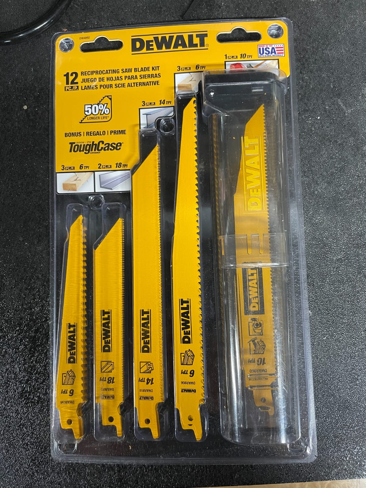 DEWALT Reciprocating Saw Blade Set for Metal Wood Iron, 12 Piece Bi-Metal Increased Durability Blades, with Storage Case (DW4892) customer photo 2
