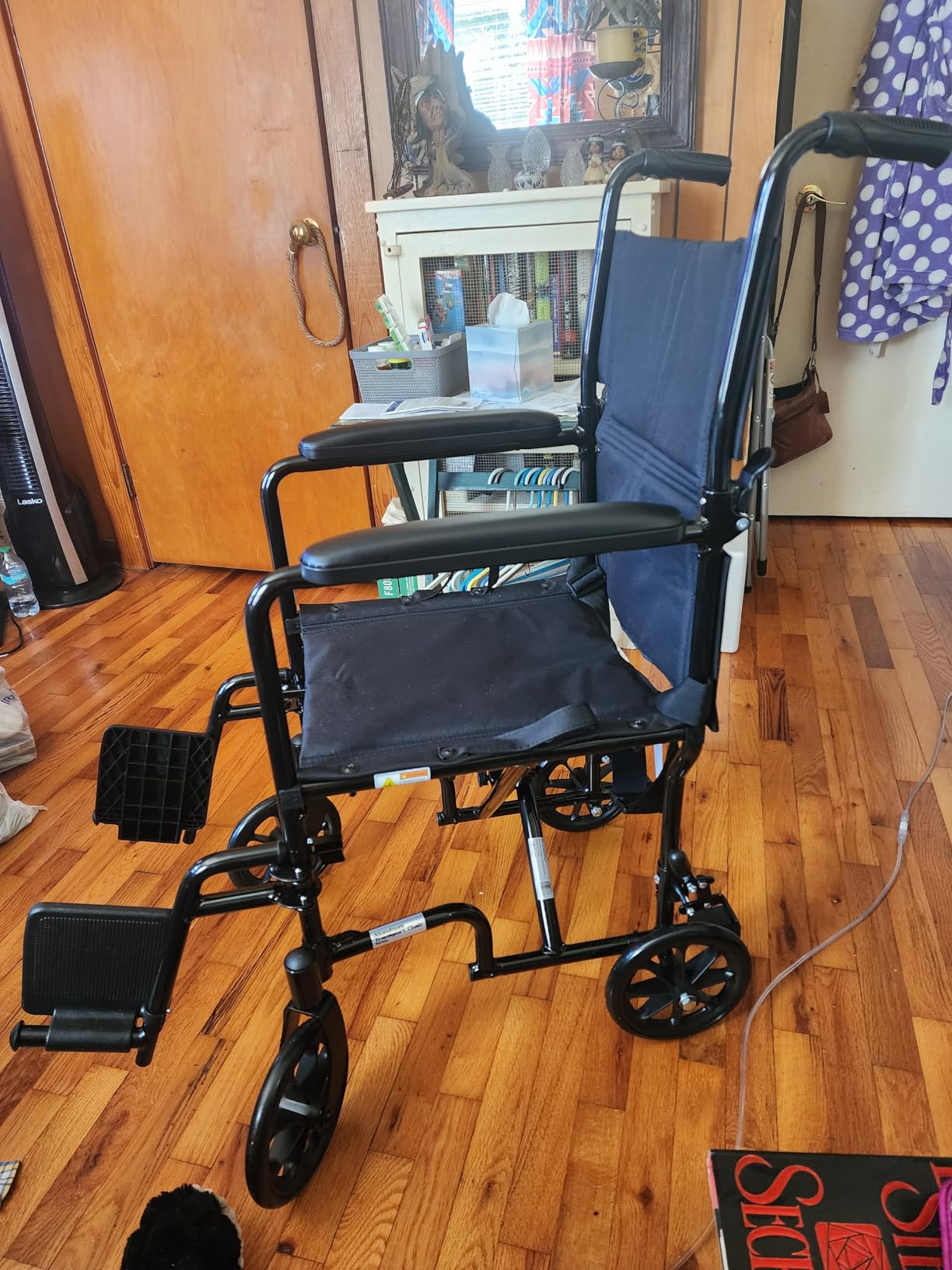 Drive Medical ATC19-BL Transport Wheelchair, Swing-Away Footrest, Blue customer photo 2