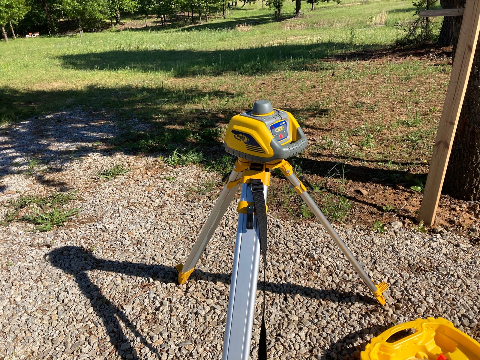 Spectra Precision LL100N Laser Level, Self-Leveling laser with HR320 Receiver customer photo 2