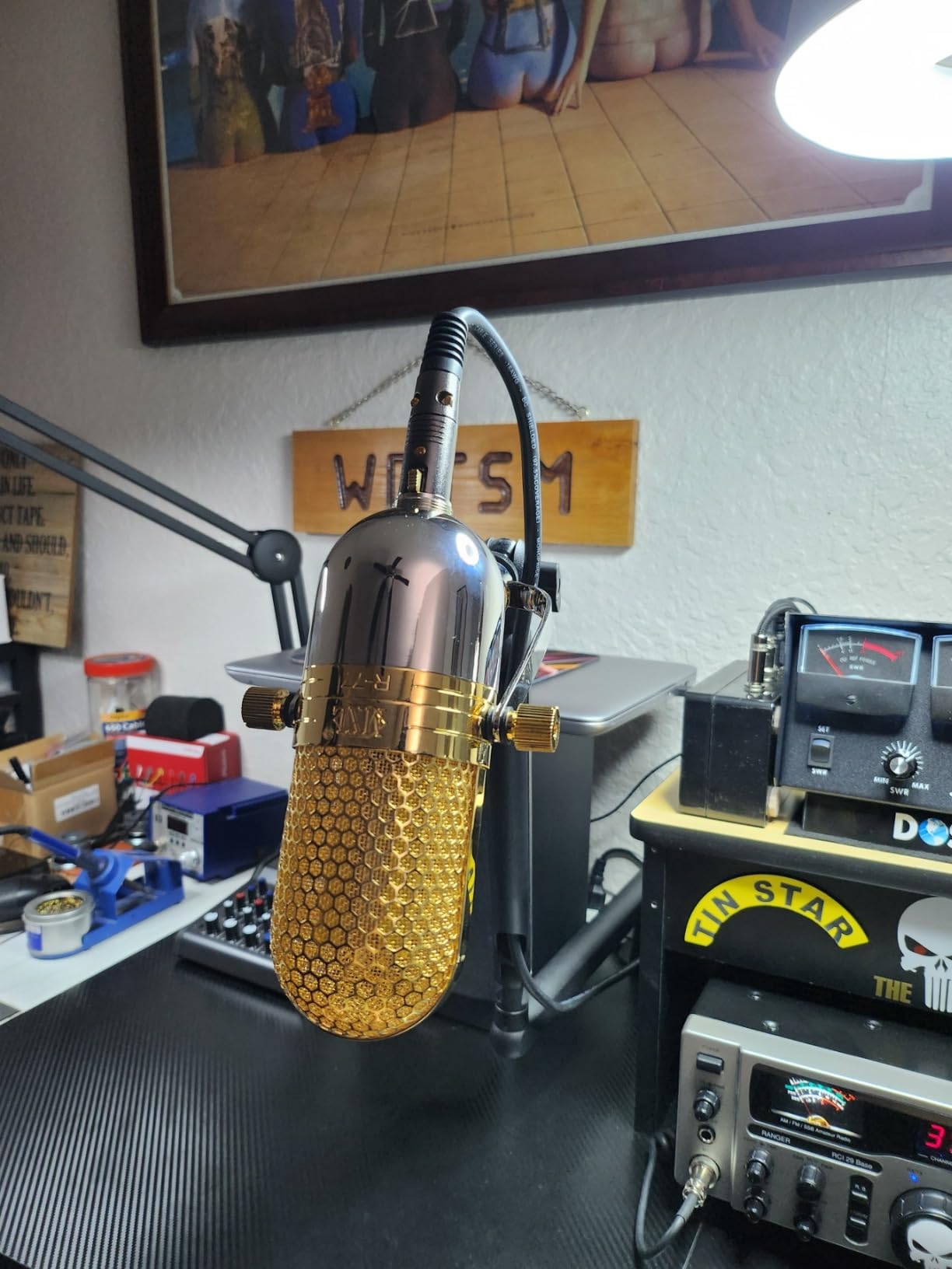 MXL R77 Professional Ribbon Microphone with Traditional Yoke Mount Form Factor customer photo 1