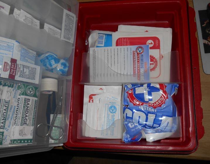 Be Smart Get Prepared First Aid Kit Hard Red Case 326 Pieces Exceeds OSHA and ANSI Guidelines 100 People - Office, Home, Car, School, Emergency, Survival, Camping, Hunting and Sports (20HBC01015REV3) customer photo 1
