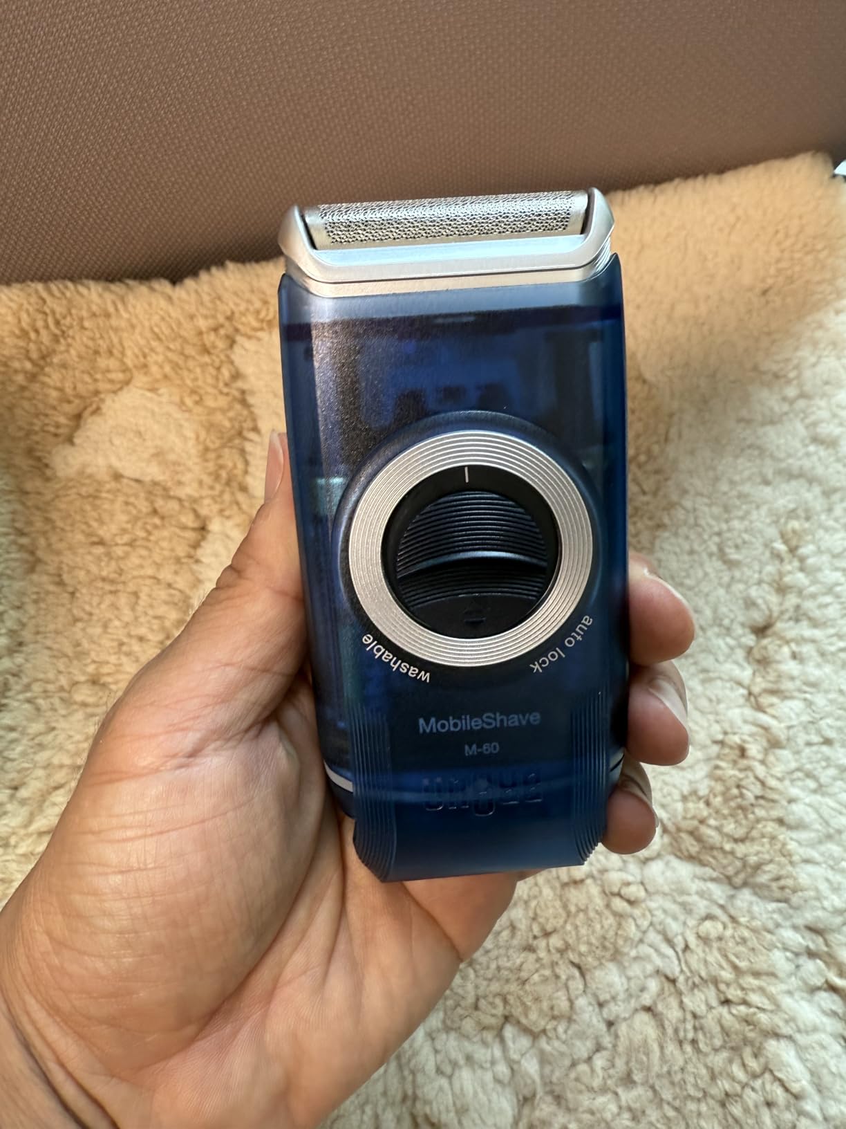Braun Electric Razor for Men, M60b Mobile Electric Foil Shaver, Washable customer photo 2
