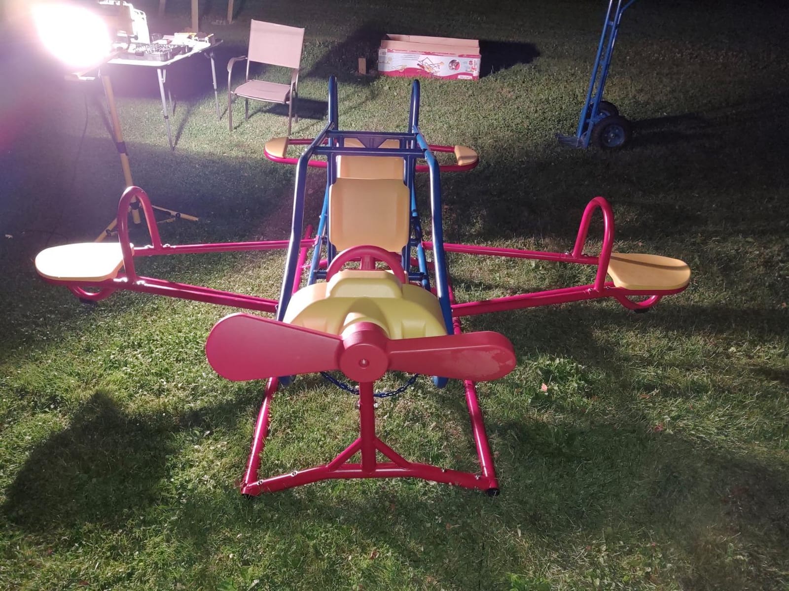 LIFETIME Airplane Teeter Totter Ace Flyer 151110 Primary Color Double Play customer photo 2