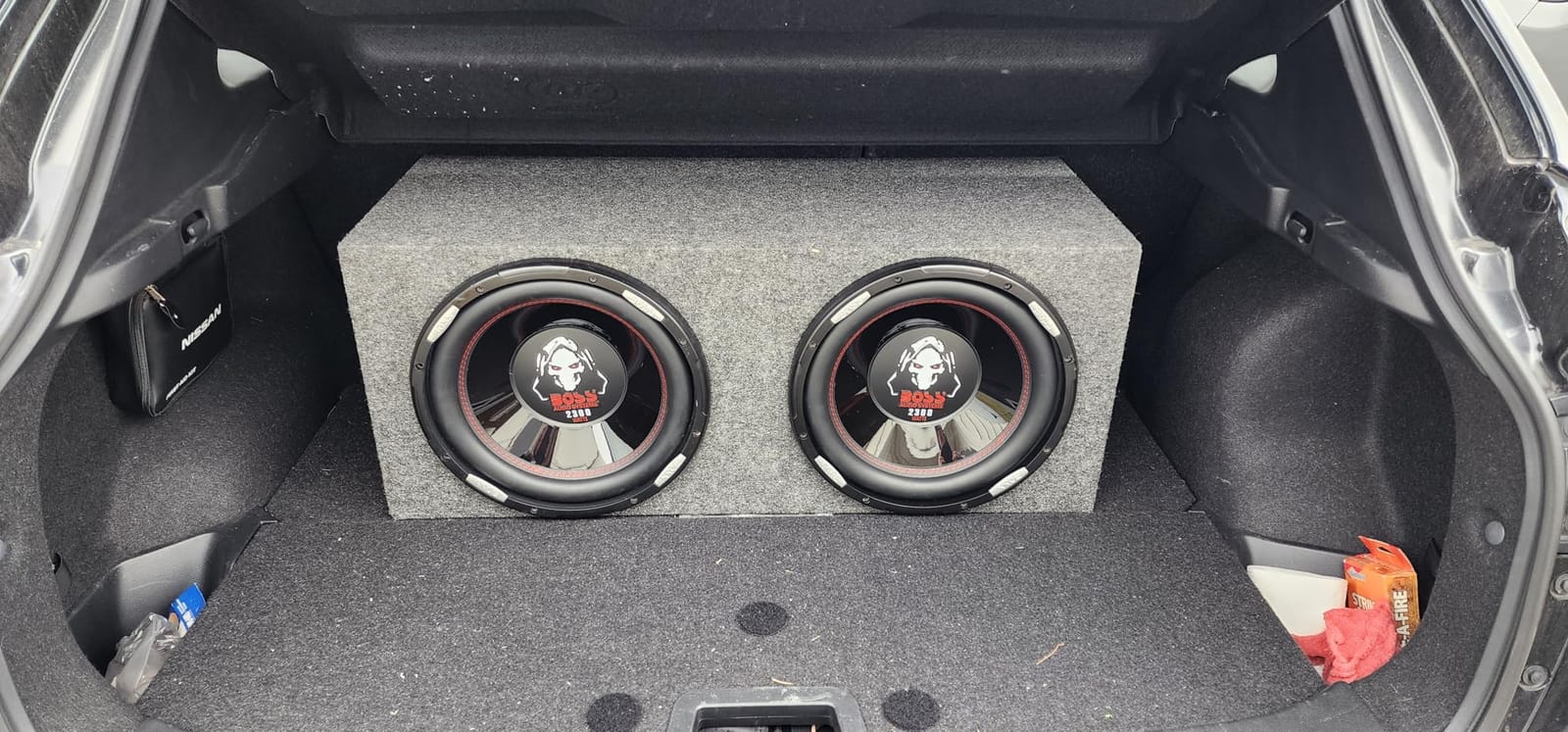 Qpower QMPSQ12EBL Qbomb Dual 12 Sealed Heavy Duty Empty Woofer Box - 1 Mdf customer photo 1
