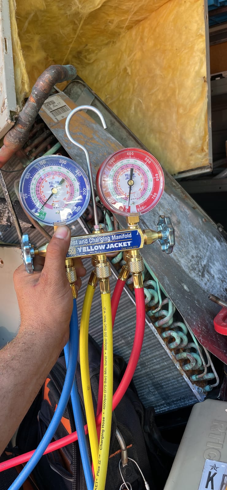 Yellow Jacket Mechanical Manifold Gauge Set, 2 Valve, 3 Hoses, Vacuum Port Size 1/4 in 42004-1 Each customer photo 2
