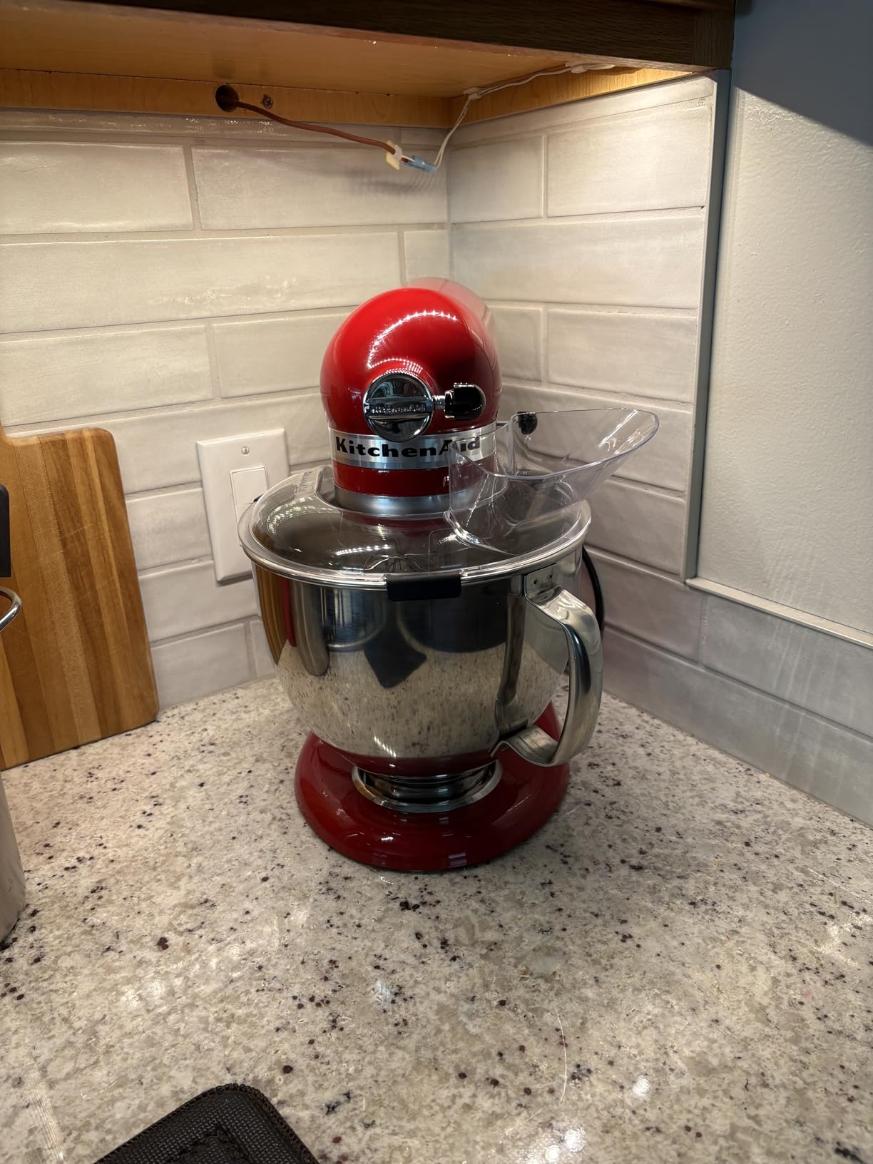 KitchenAid Artisan, 5-Qt Tilt Head Stand Mixer, KSM150PS, Contour Silver customer photo 2