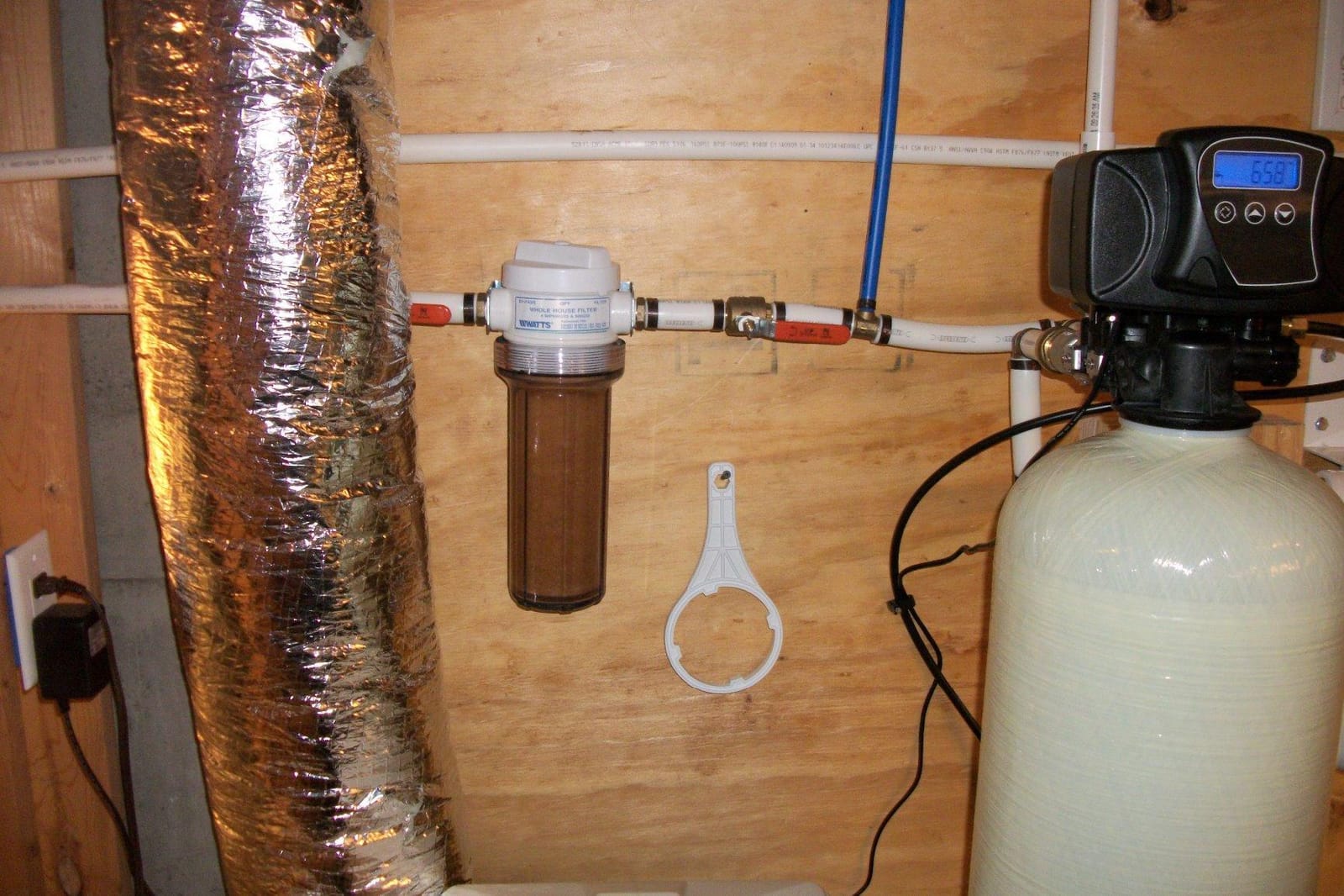 Fleck 5600 SXT Iron Blaster 48,000 Grain Water Softener customer photo 2