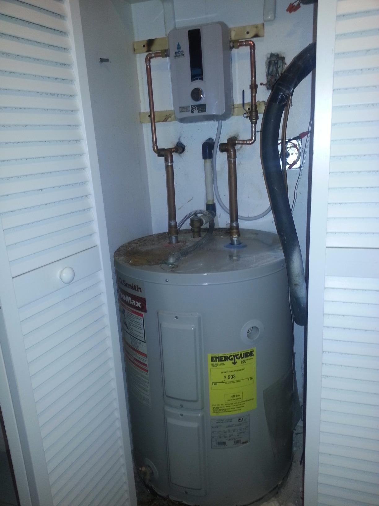 EcoSmart ECO 8 Tankless Water Heater, Electric, 8-kW - Quantity 1, 12 x 8 x 4 customer photo 2