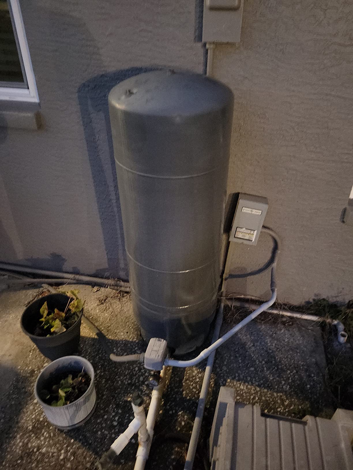 Amtrol WX-203 Well-X-Trol Stand Well Water Tank customer photo 2
