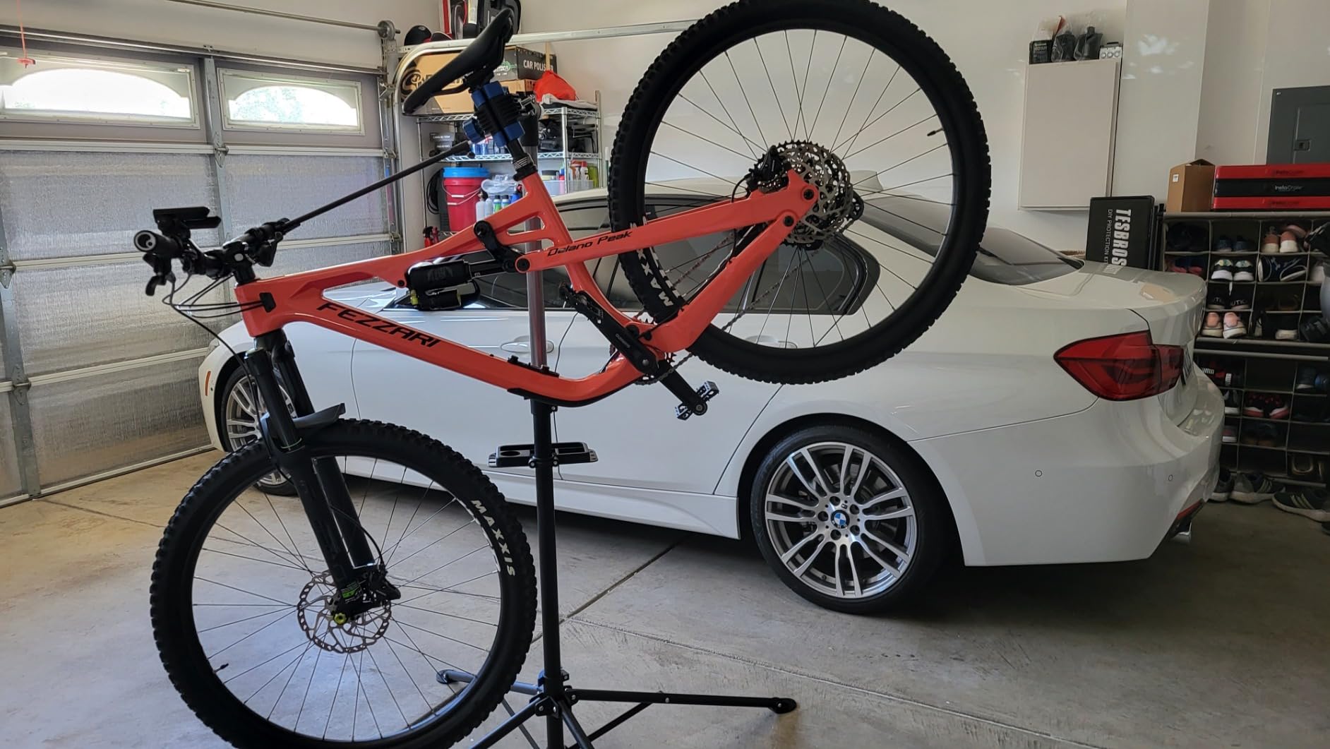 Pro Stand Plus Bike Rack - Heavy-Duty Telescoping Bicycle Stand with Tool Tray, Rotating Clamps, and Adjustable Handlebar Rod by RAD Cycle (Black) customer photo 2