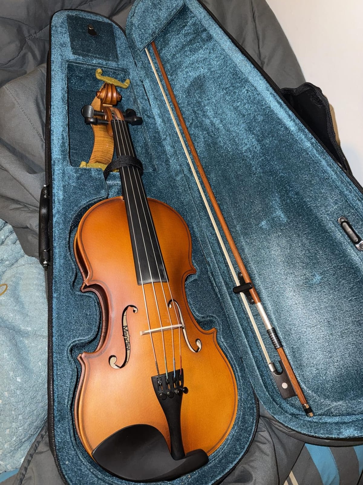 Mendini by Cecilio 16 Inch Solid Wood Viola Set, Natural Varnish customer photo 1