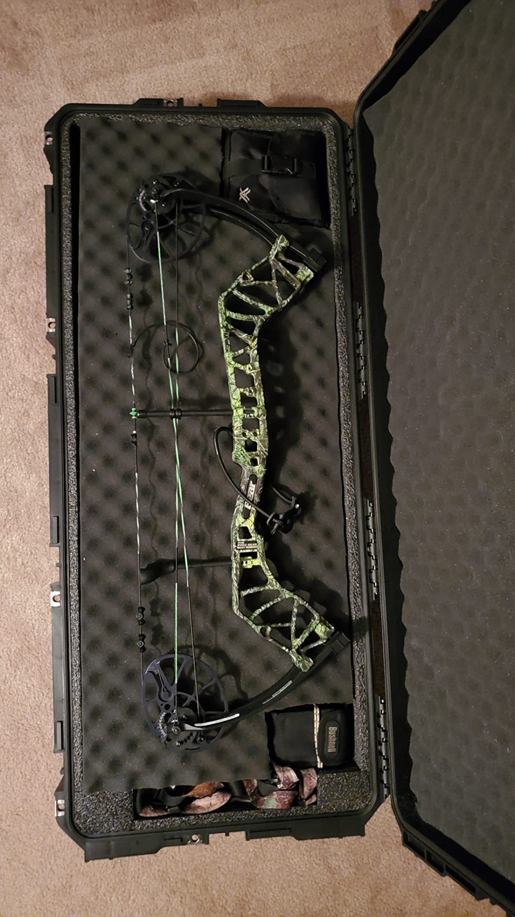 SKB Ultimate Watertight Double Bow Rifle Case, Black customer photo 1