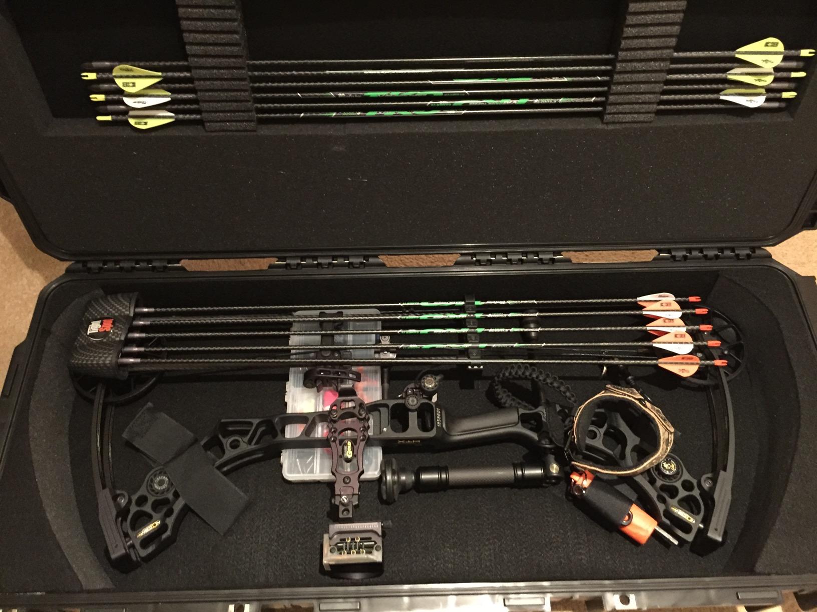 SKB iSeries Small Black Bow Case, Durable Archery Bow Storage, Waterproof, customer photo 2