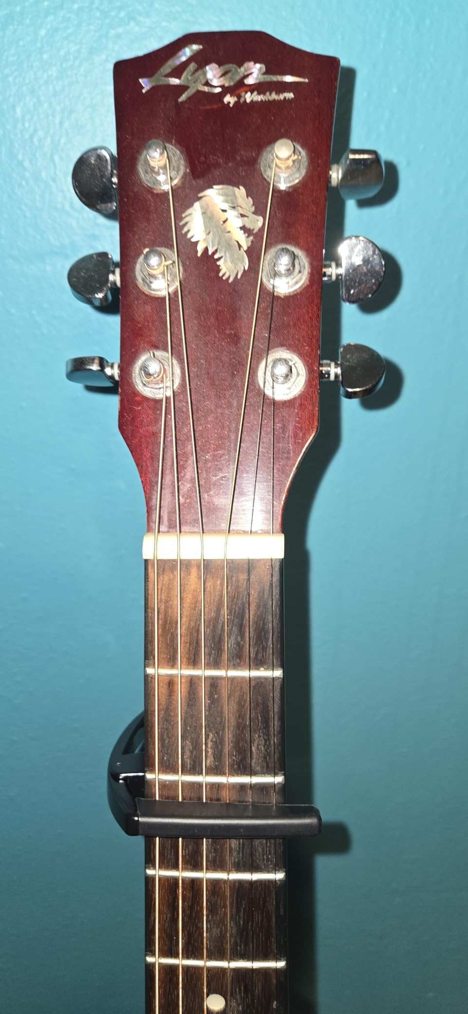 D'Addario NS Tri-Action Guitar Capo, Black - Buzz-free performance, precise tension control and easy one-handed operation customer photo 2
