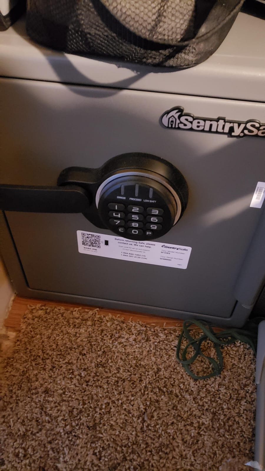 SentrySafe Black Fireproof Safe with Digital Push Button Keypad, Home Safe For Money, Documents, and other Valuables, 1.23 Cubic Feet, SF123ES | Fire Resistant Home Safe With Digital Keypad, Shelf, Door Pocket For Organization, Securely Store Money, Documents, Valuables customer photo 2
