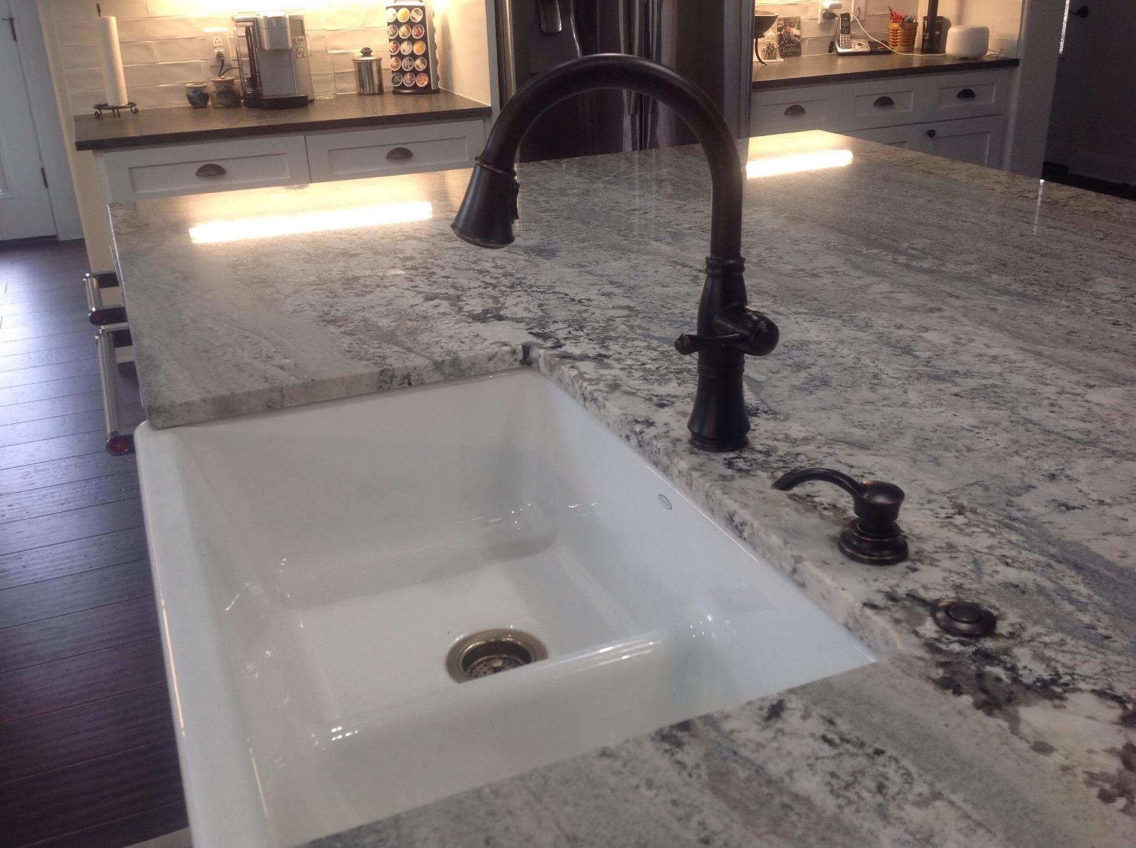 DELTA FAUCET Cassidy VoiceIQ Single-Handle Touch Kitchen Sink Faucet with Pull Down Sprayer, Alexa and Google Assistant Voice Activated, Smart Home, Lumicoat Polished Nickel customer photo 1