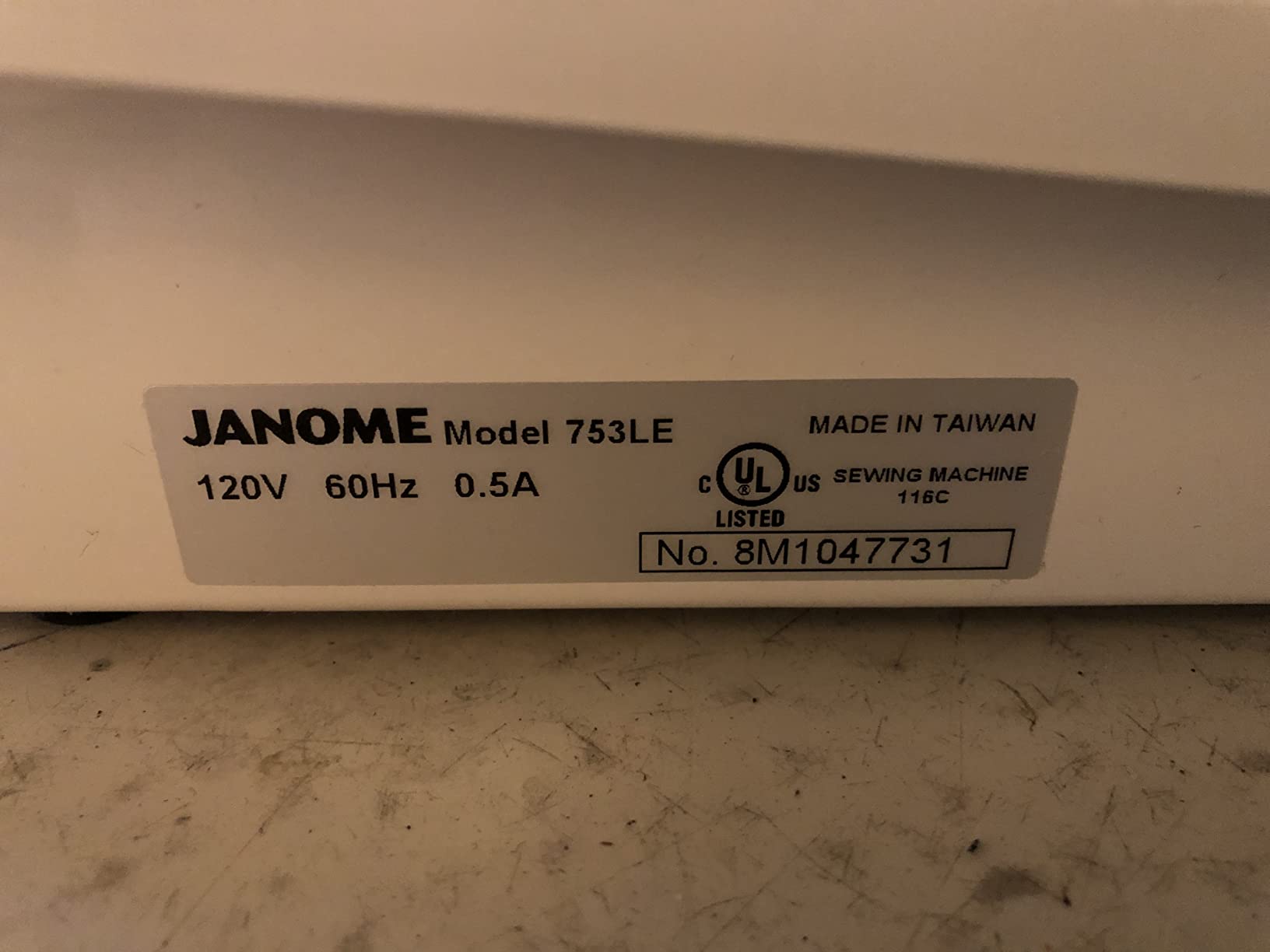 Janome HD3000 Heavy-Duty Sewing Machine with 18 Built-in Stitches + Hard Case customer photo 1