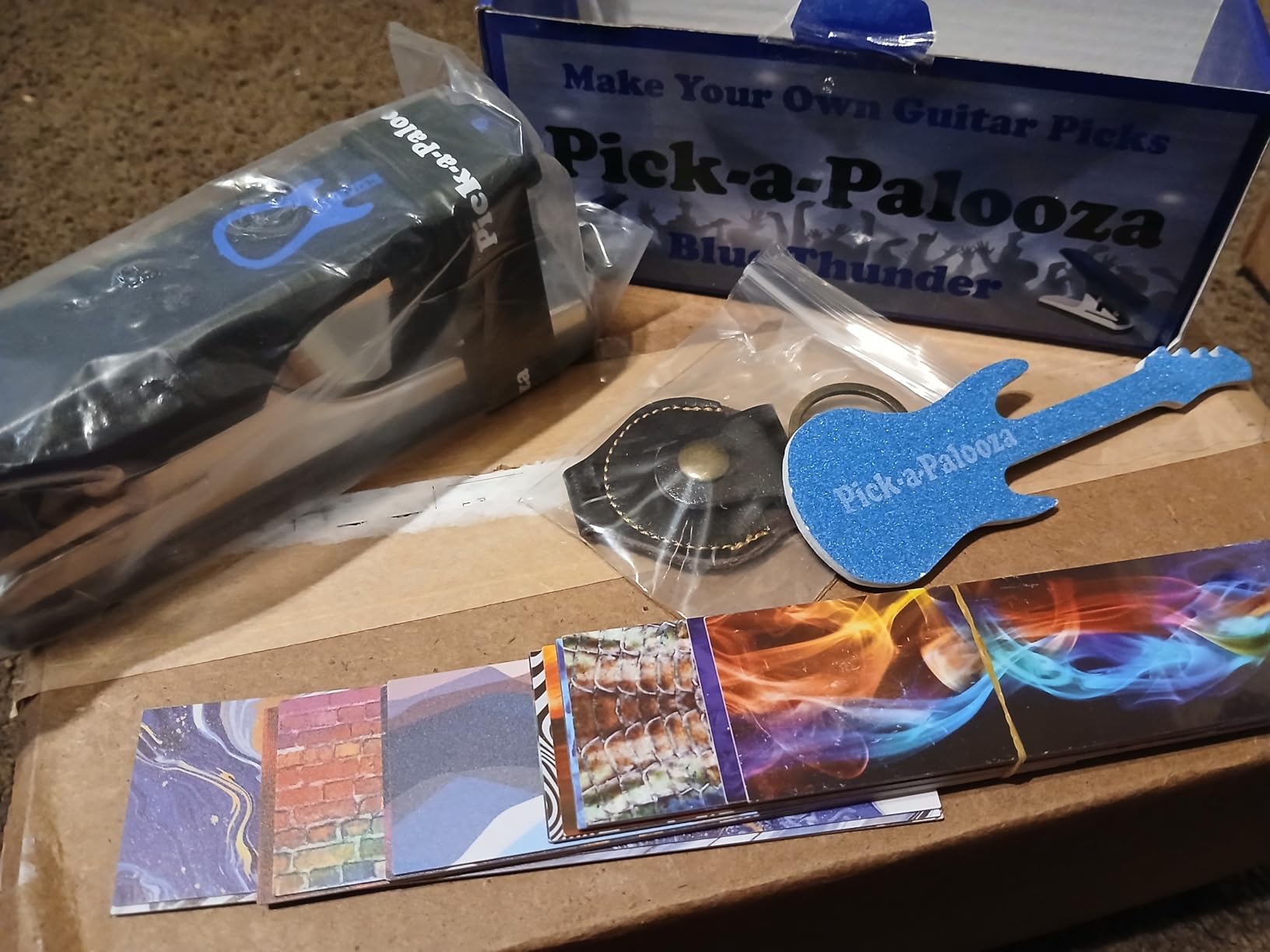DIY Guitar Picks Punch Mega Pack with Pick Punch Tool - Blue customer photo 2