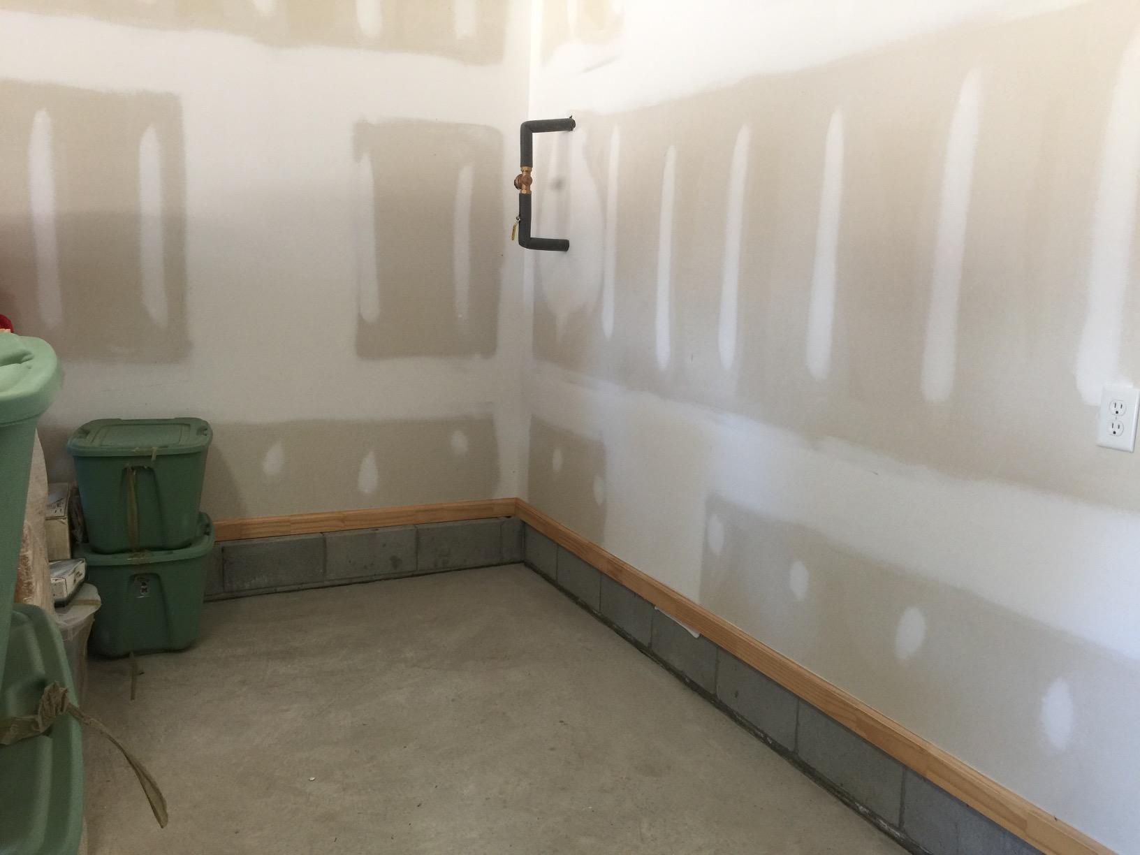 Wagner Spraytech 0529010 FLEXiO 590 Handheld HVLP Paint Sprayer, Includes iSpray and Detail Finish Nozzles customer photo 1