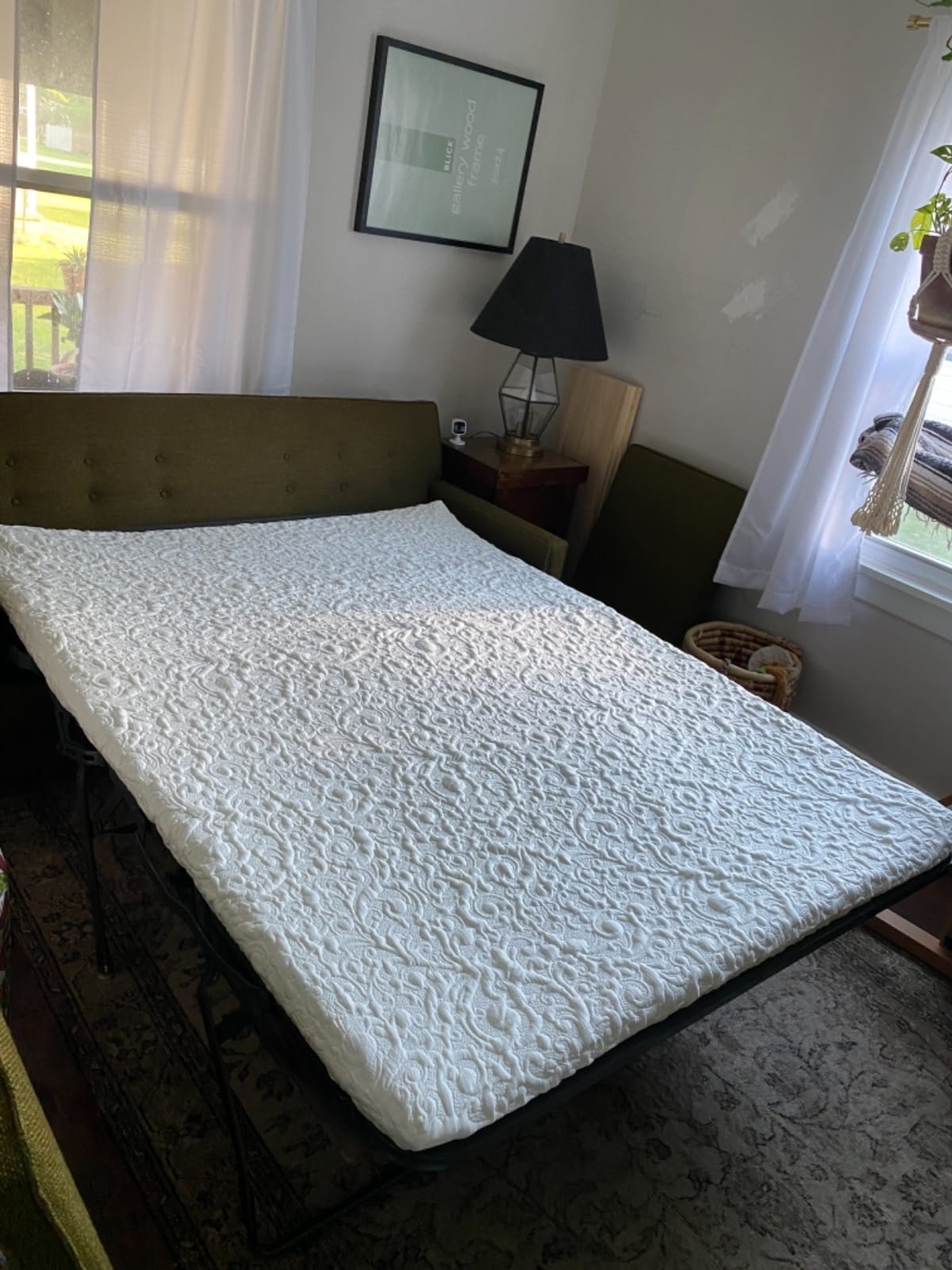 Classic Brands 4.5-Inch Plush Cool Gel Memory Foam Replacement Mattress for Sleeper Sofa Bed Full,White customer photo 2