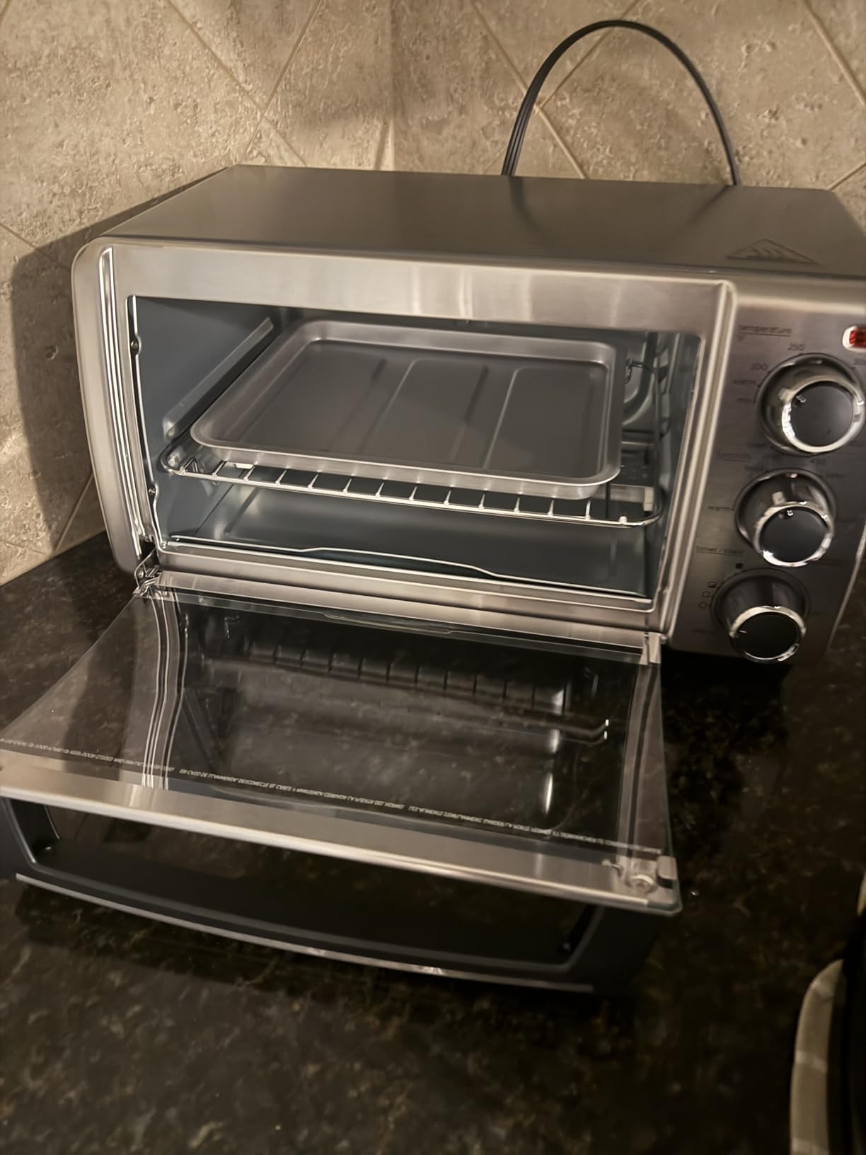 BLACK+DECKER TO1313SBD Toaster Oven, 15.47 Inch, Silver | Compact convection oven fits a 9-inch pizza with timer, stay-on function and removable crumb tray. customer photo 1