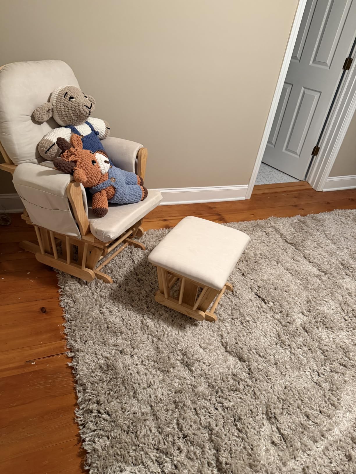Storkcraft Premium Hoop Glider & Ottoman, White/Gray customer photo 2