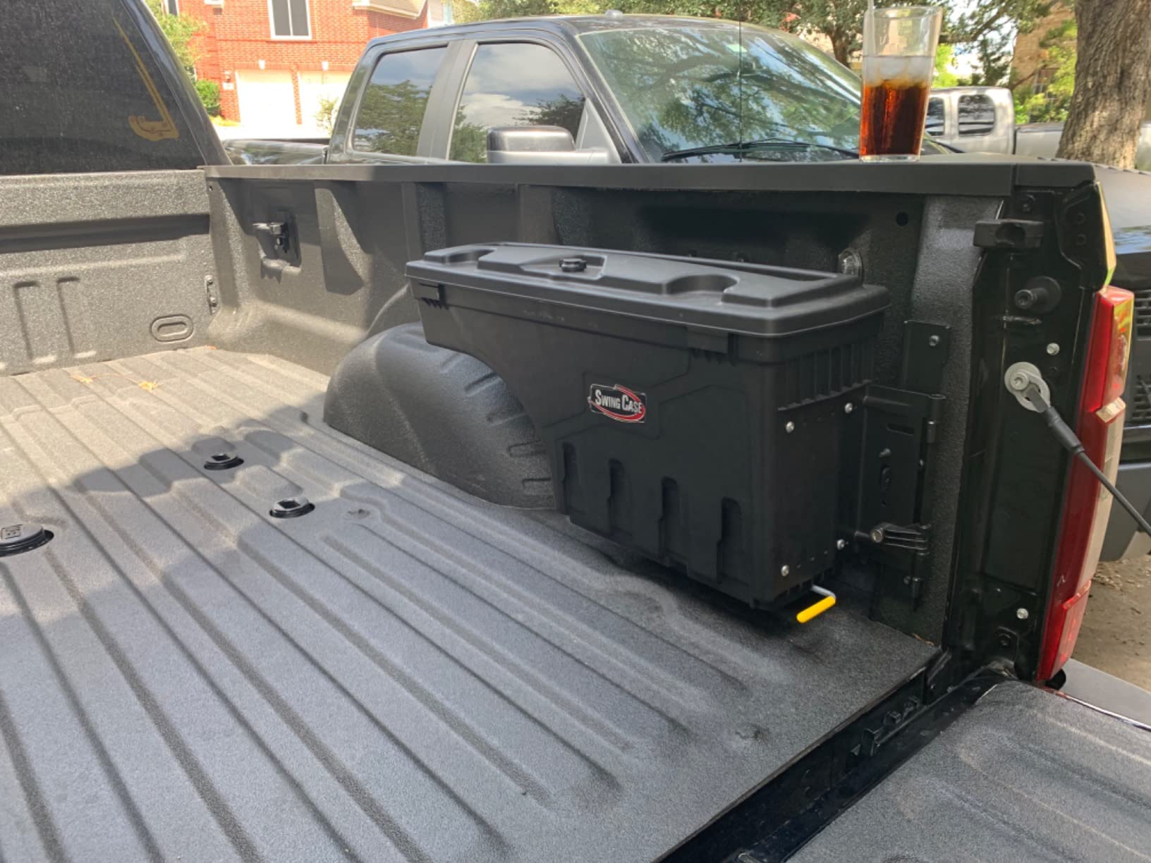 RealTruck UnderCover SwingCase Truck Bed Storage Box | SC205P | Fits 2017 - 2025 Ford F-250/350 Super Duty Passenger Side customer photo 2