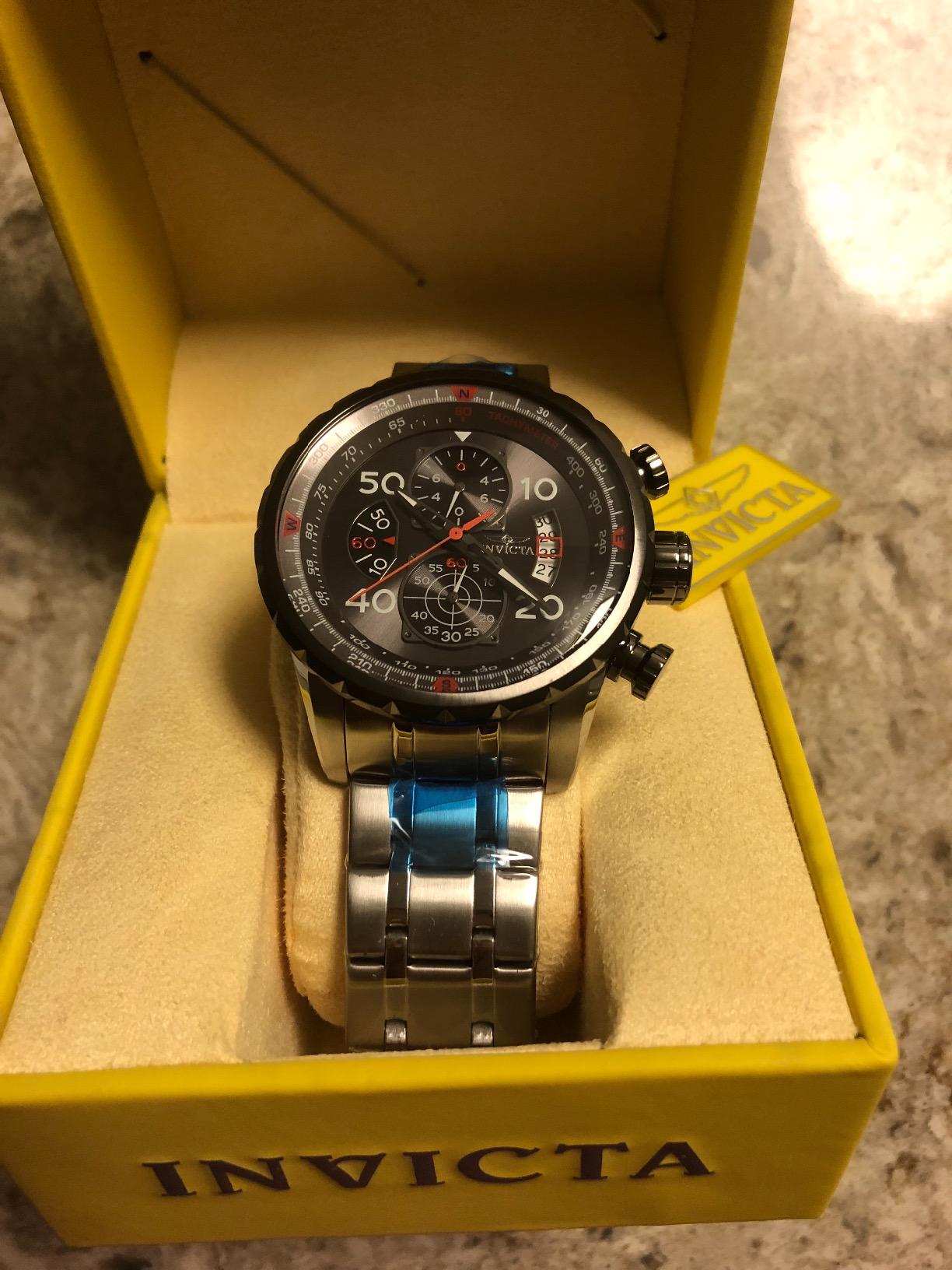 Invicta Men's Aviator Analog Display Japanese Quartz Silver Watch, Gold, Black (Model: 12704, 28898, 28899) customer photo 1