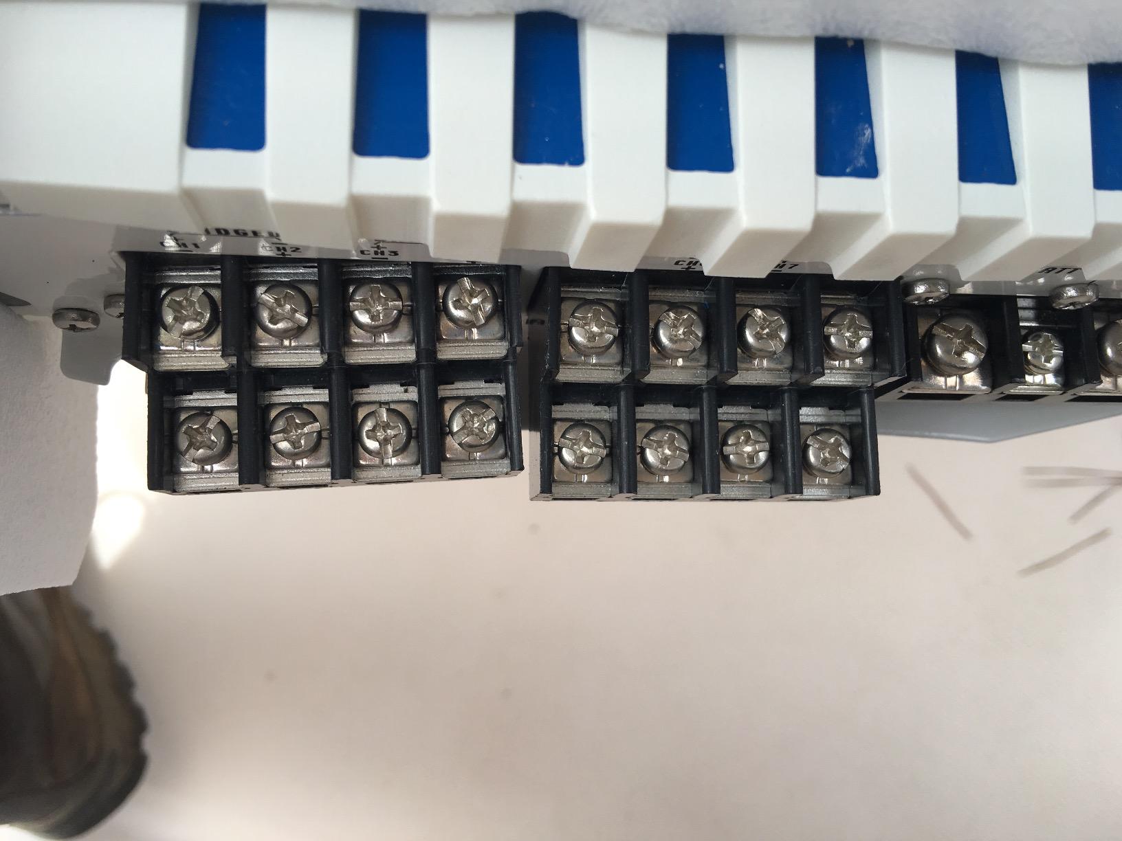 Pyle Hydra Marine Amplifier - Upgraded Elite Series 3000 Watt 8 Channel Bridgeable Amp Tri-Mode Configurable, Waterproof, MOSFET Power Supply, GAIN Level Controls and RCA Stereo Input - PLMRA820 customer photo 2
