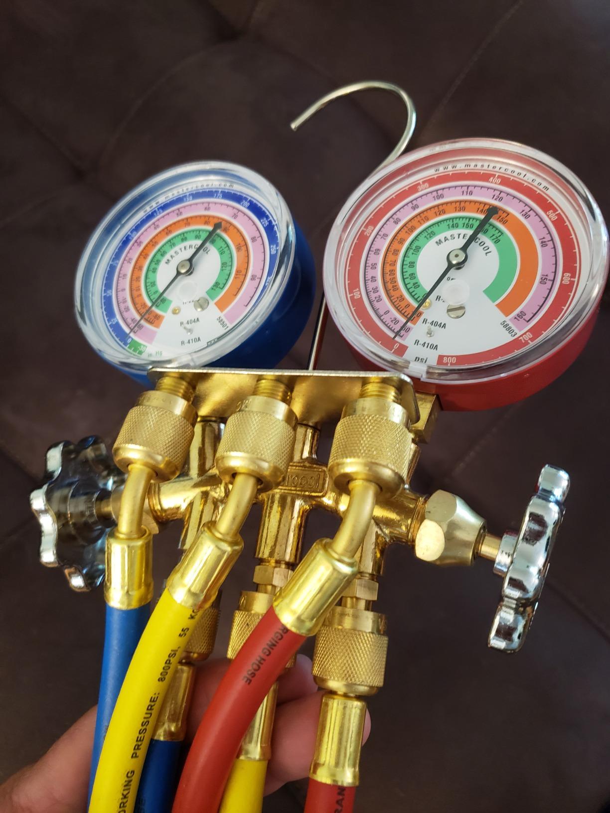 Mastercool 59161 2-Way Heavy Duty Brass Manifold Gauge Set with 3 1/8