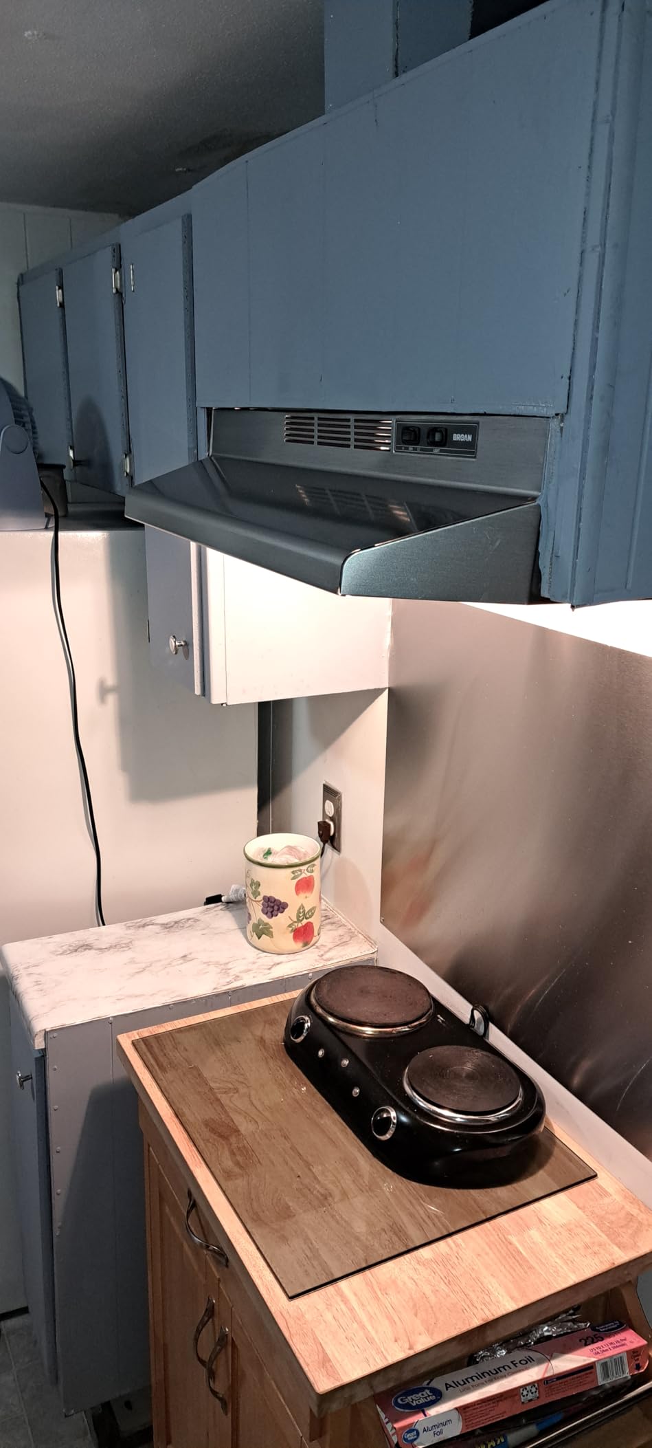 Broan-NuTone 30-Inch Fingerprint Resistant Convertible Under-Cabinet Range Hood, 230 Max Blower CFM, 30