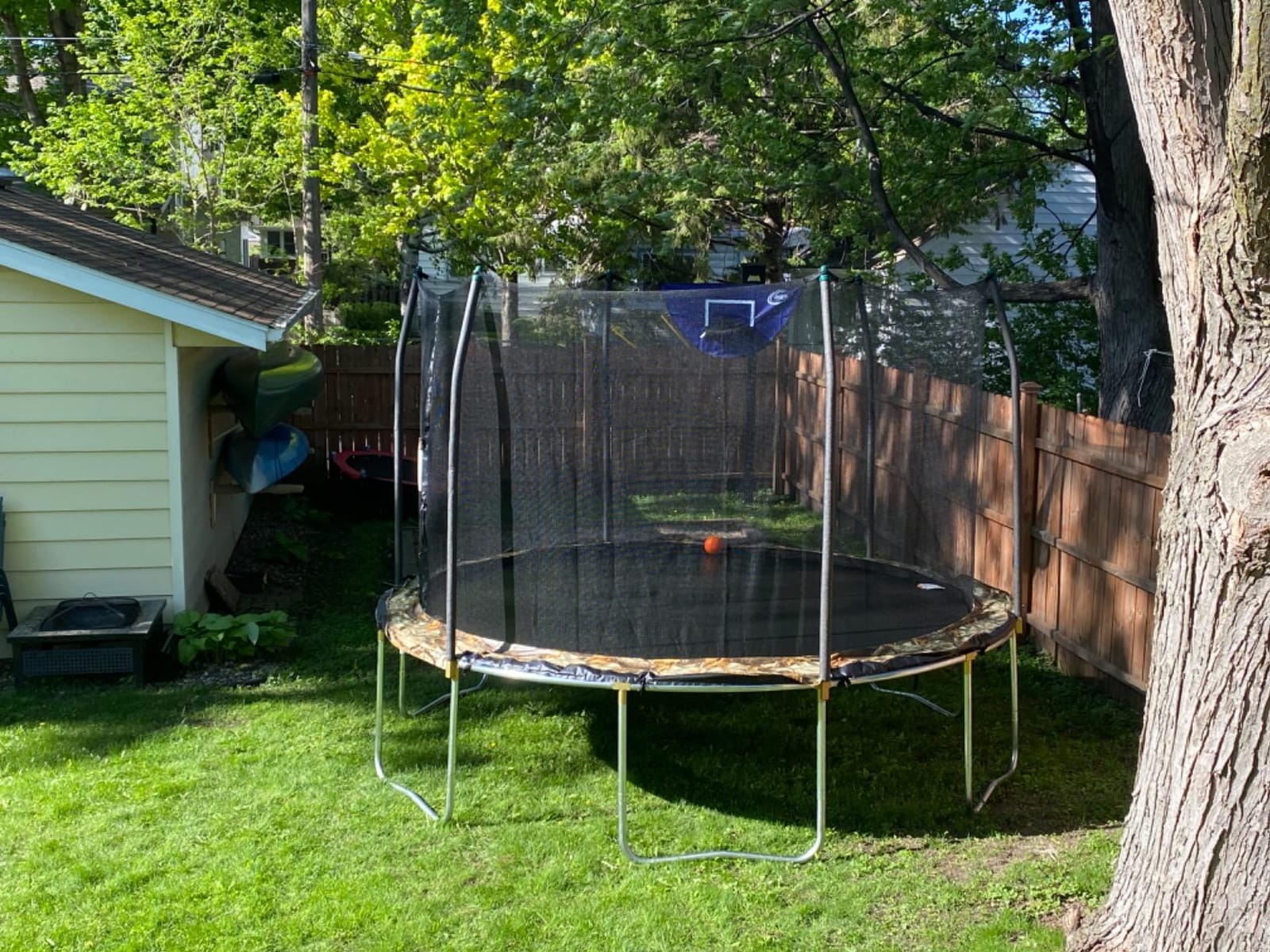 Skywalker Trampoline Outdoor 8 FT, 12 FT, 15 FT Jump N’ Dunk Round Outdoor Trampoline with Net, Trampoline Mat, and Basketball Hoop for Trampoline customer photo 2