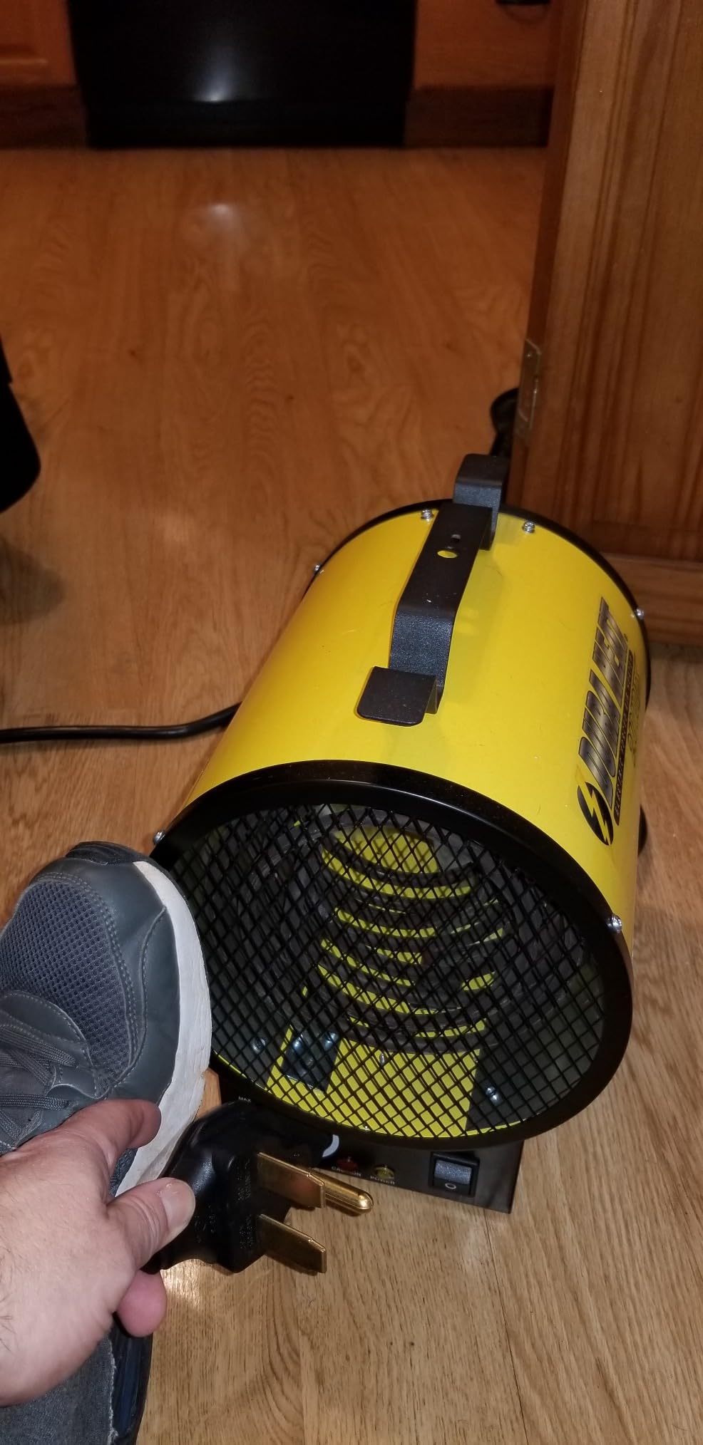 Dura Heat EUH5000 Electric Forced Air Heater 16,400 Btu, Yellow customer photo 2