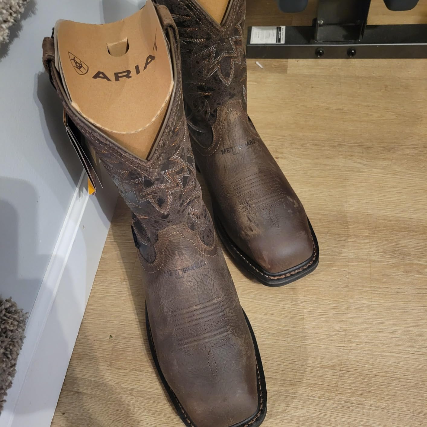 Ariat Men's Workhog Wide Square Toe Metguard Waterproof Composite Toe Work Boot customer photo 1