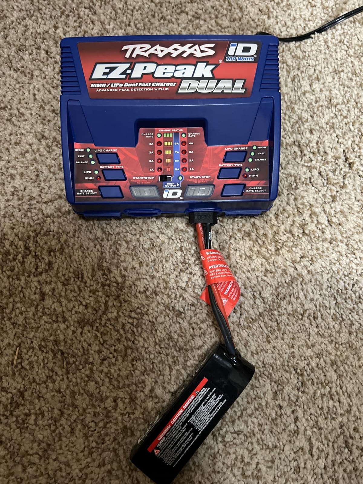Traxxas 2972 EZ-Peak Plus 100 Watt NiMH/LiPo Dual Charger with iD System customer photo 1