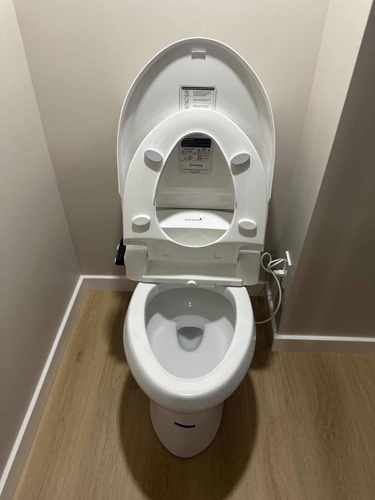 SmartBidet® SB-1000 Smart Bidet Electric Bidet Toilet Seat with Heated Seat, Warm Water, Air Dryer – Remote Control, Elongated customer photo 1