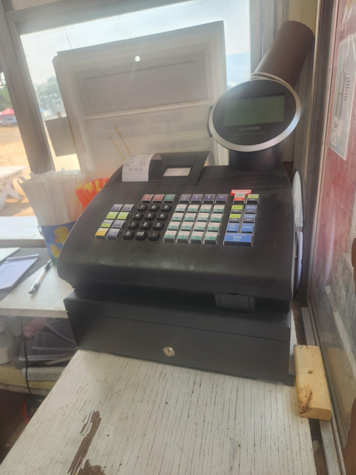 Royal 69163Y Alpha 7000ml Cash Register customer photo 1