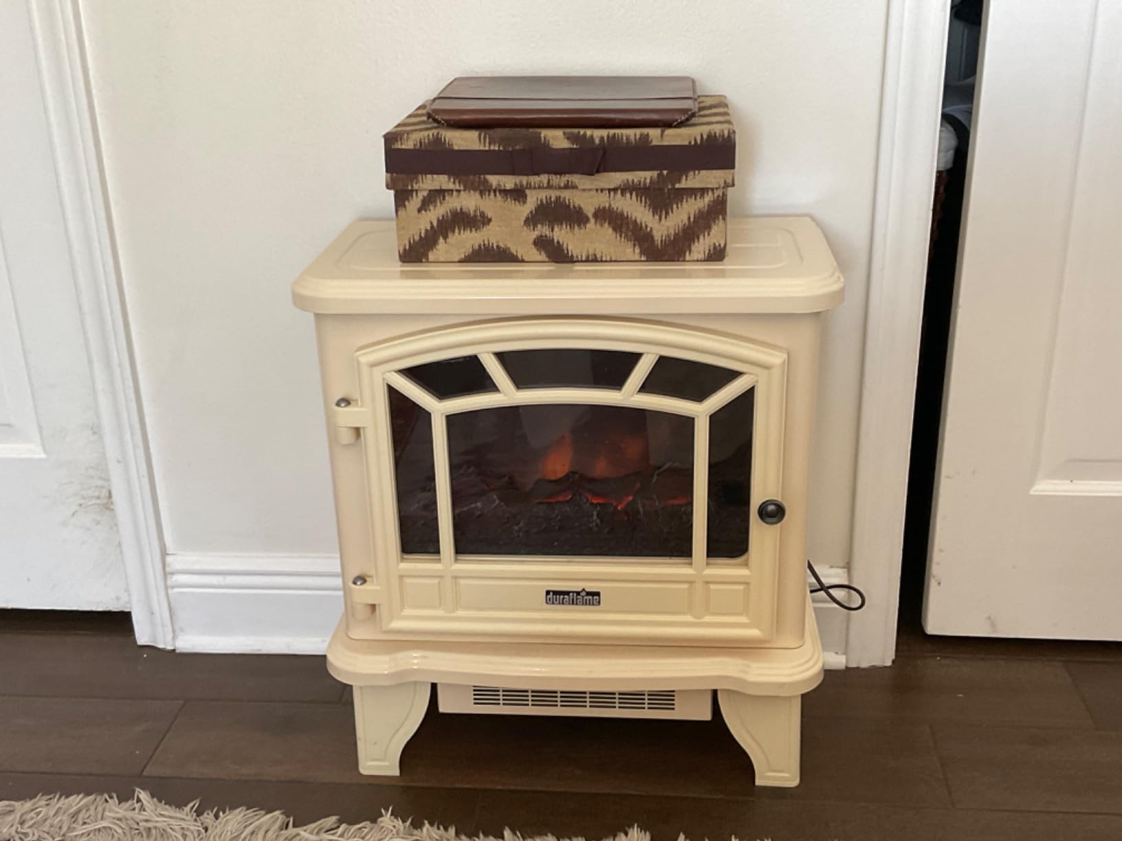 duraflame® Infrared Quartz Electric Fireplace Stove Heater, Black customer photo 2