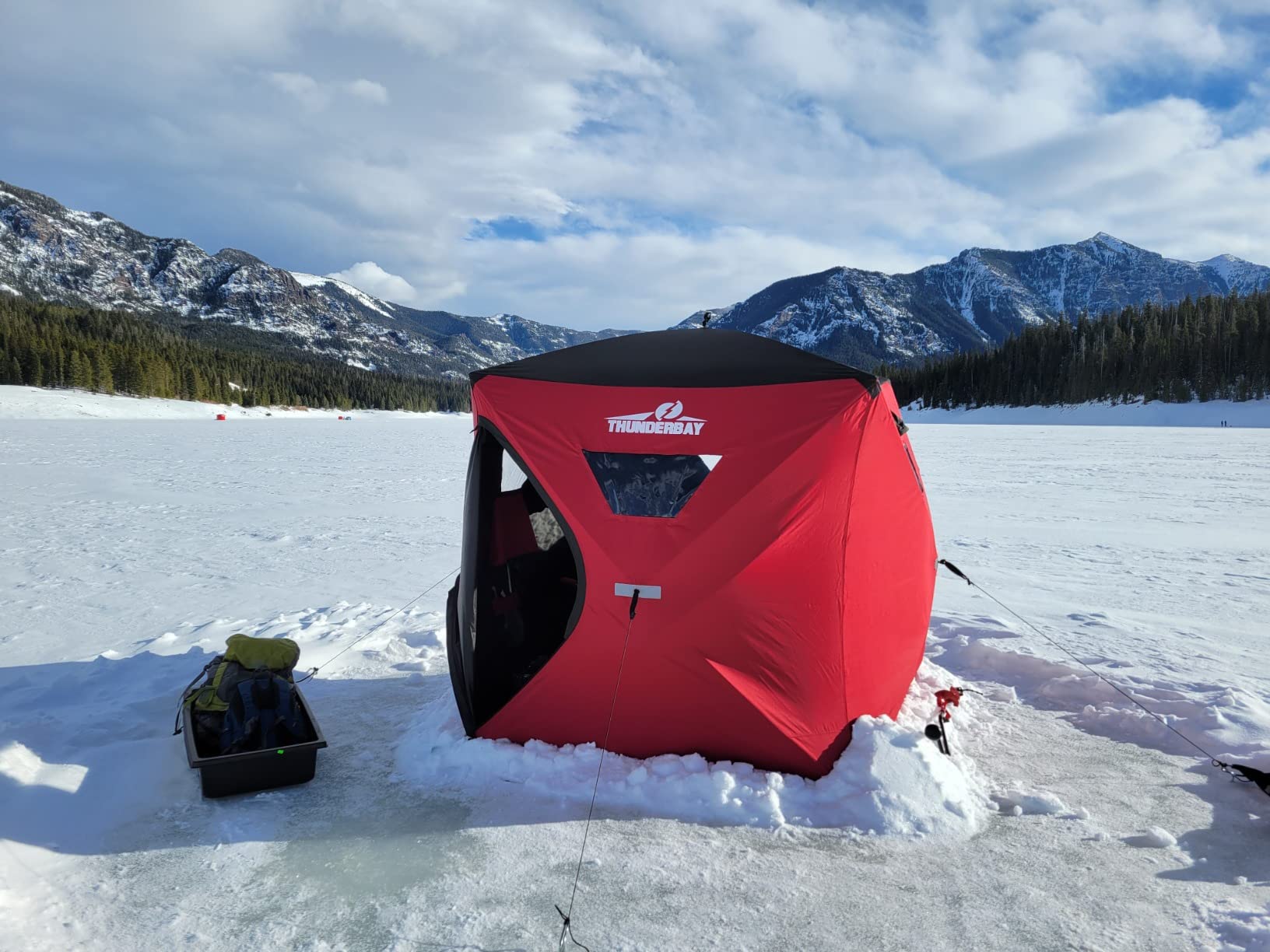 THUNDERBAY Ice Cube 2-4 Man Portable Ice Shelter, 24/34 Square Feet of Fishable Area, Portable 2-3 Person Ice Shanty customer photo 2