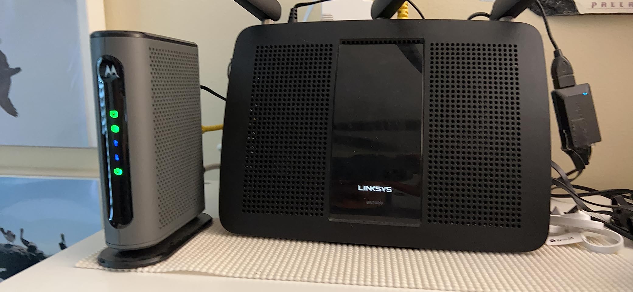 MOTOROLA 16x4 Cable Modem, Model MB7420, 686 Mbps DOCSIS 3.0, Certified by Comcast XFINITY, Charter Spectrum, Time Warner Cable, Cox, BrightHouse, and More customer photo 1